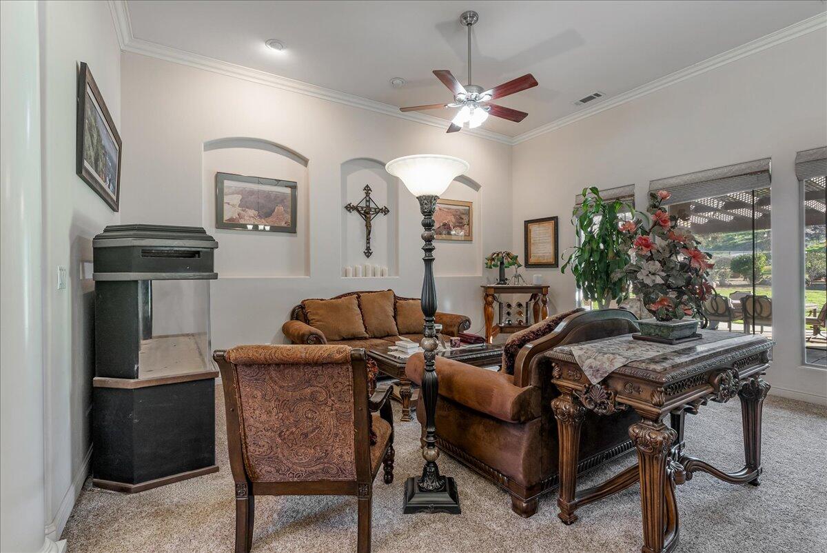 16360 Goat Ranch Rd, Springville, CA 93265