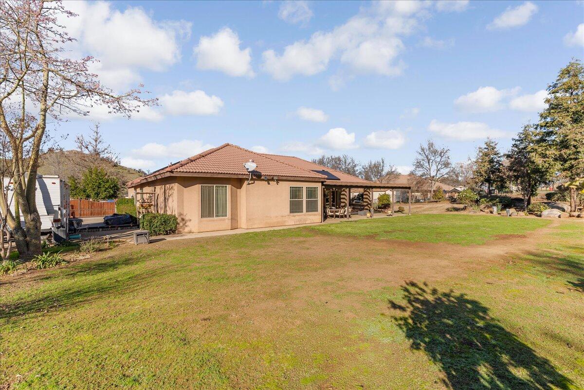 16360 Goat Ranch Rd, Springville, CA 93265