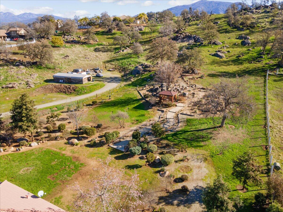 16360 Goat Ranch Rd, Springville, CA 93265