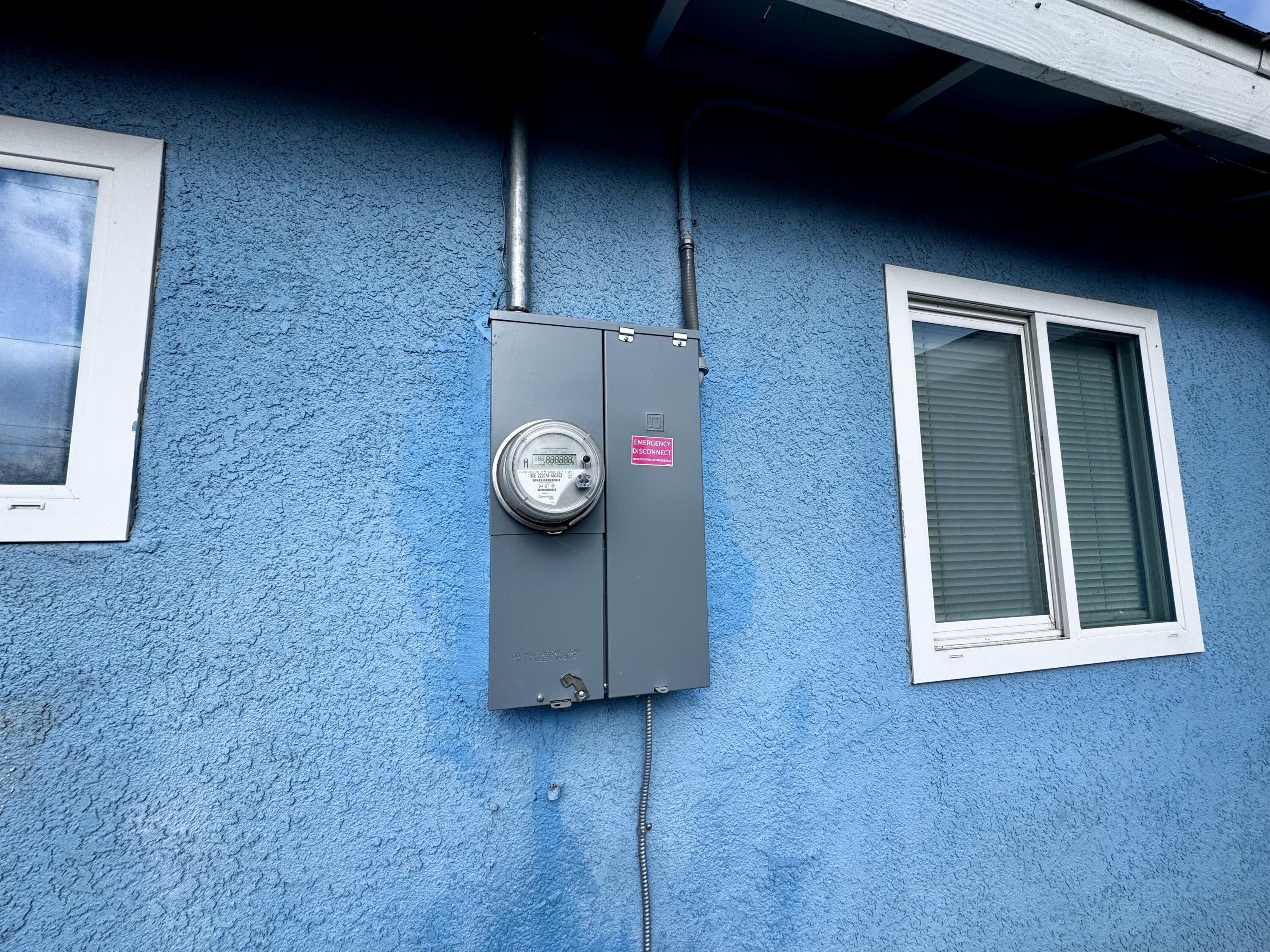 9629 Home Ave, Hanford, CA 93230