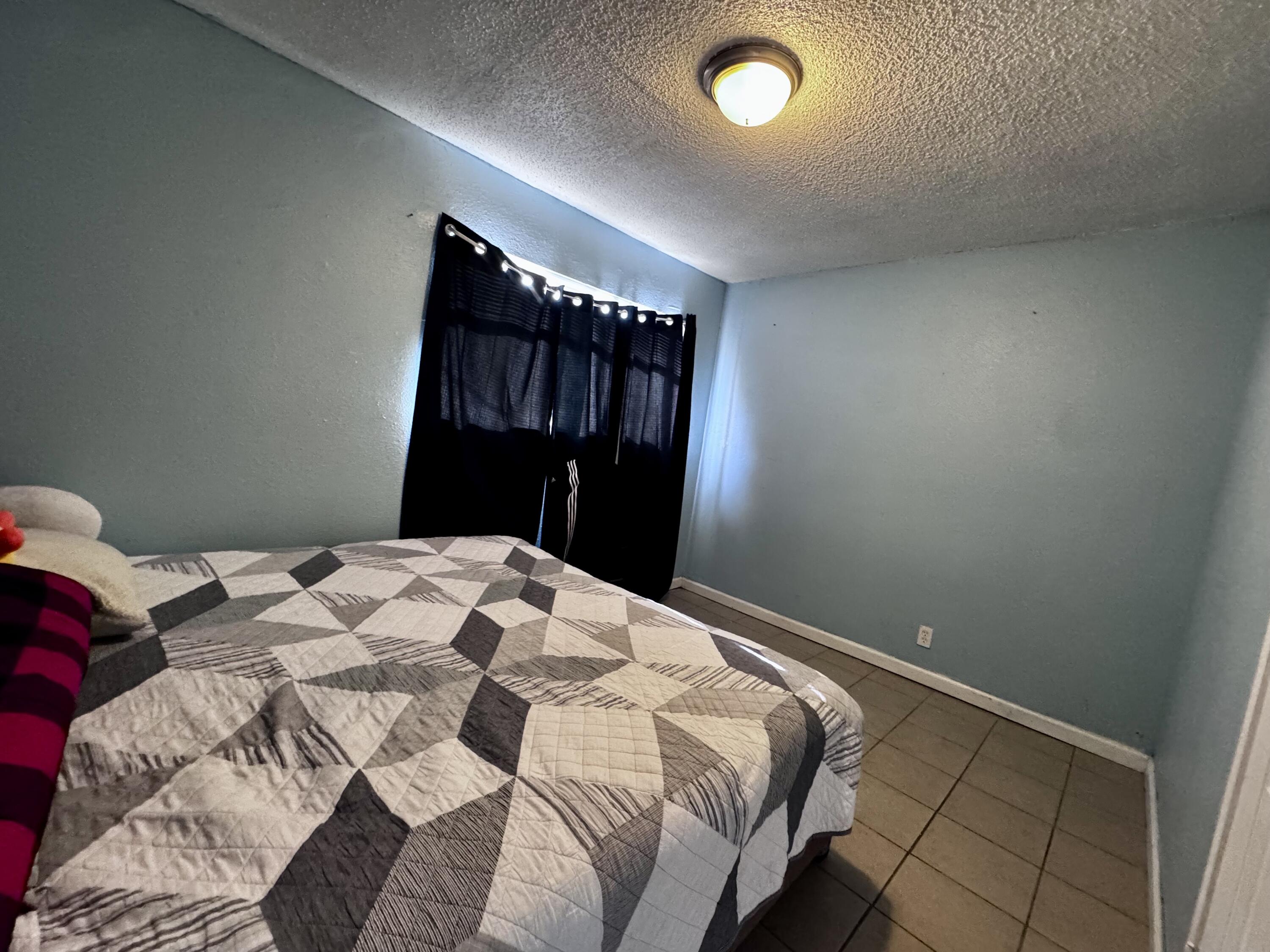 9629 Home Ave, Hanford, CA 93230