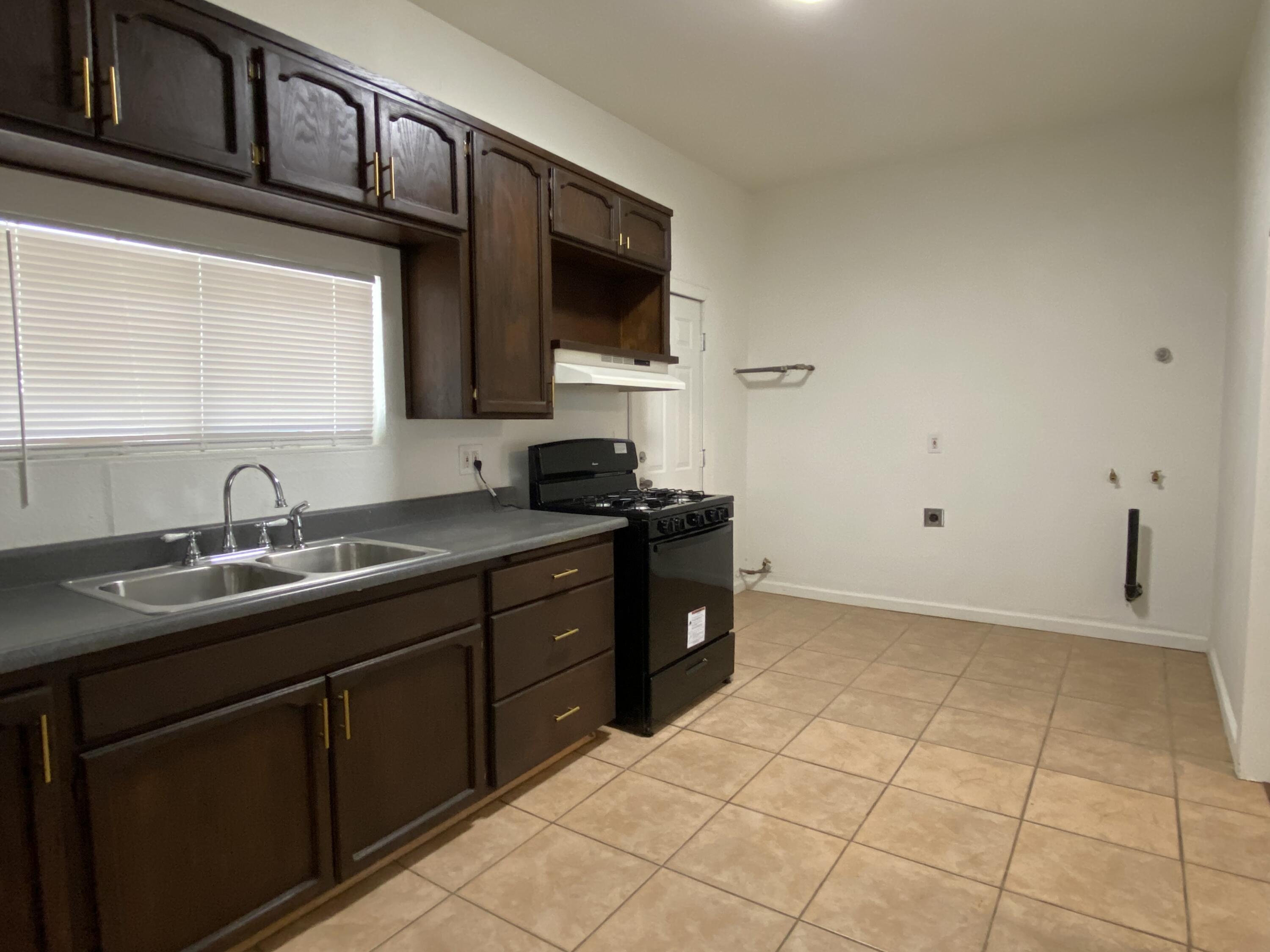 30694 Road 64, Visalia, CA 93291