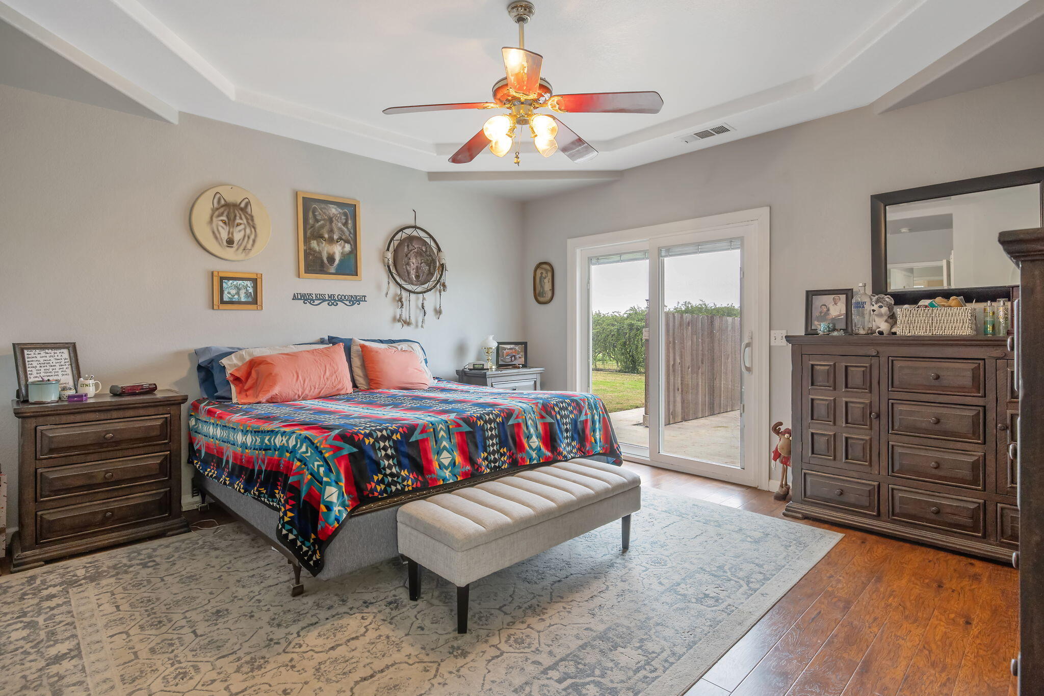 2622 W Prosperity Ave, Tulare, CA 93274