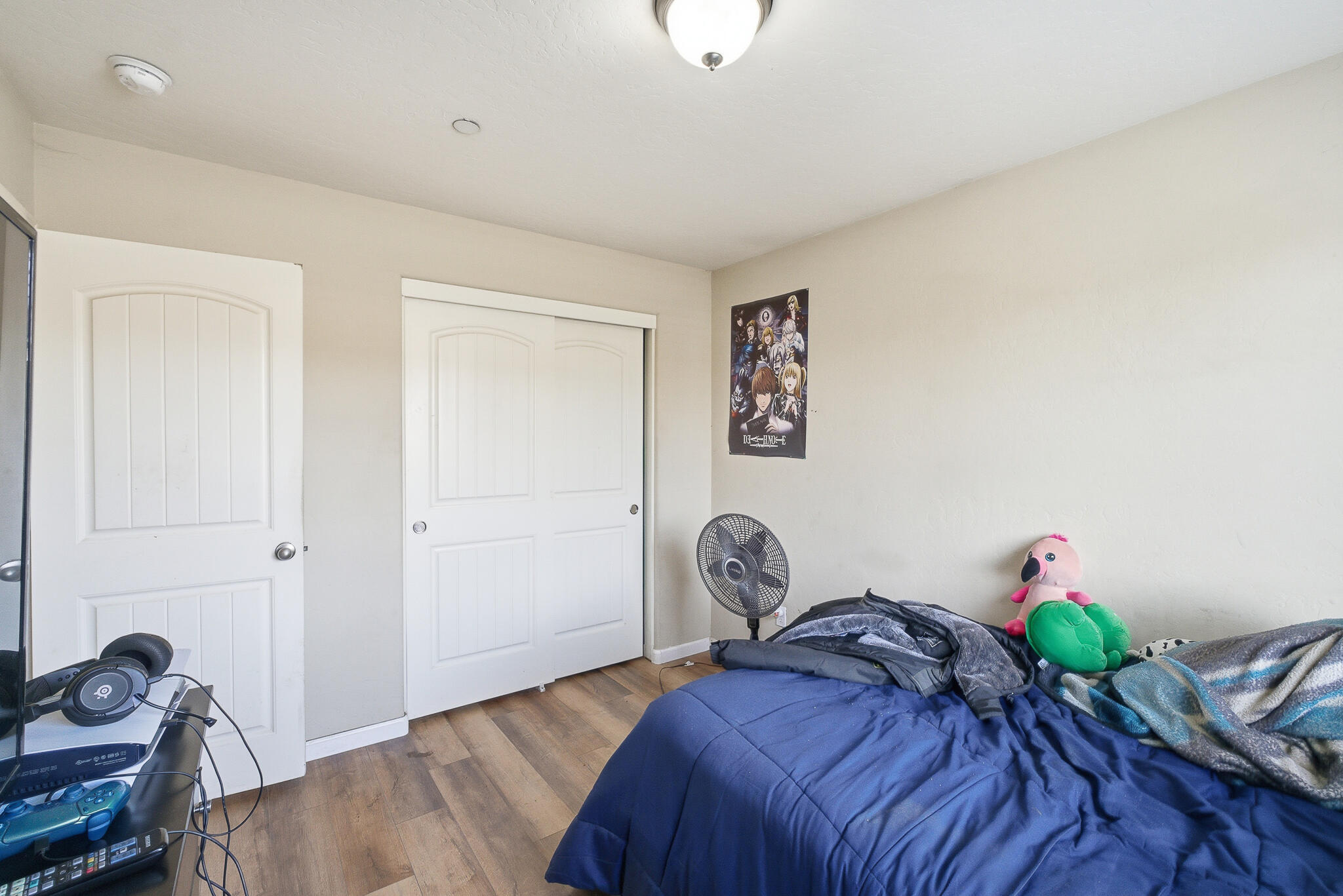 1537 N Irma St, Visalia, CA 93292