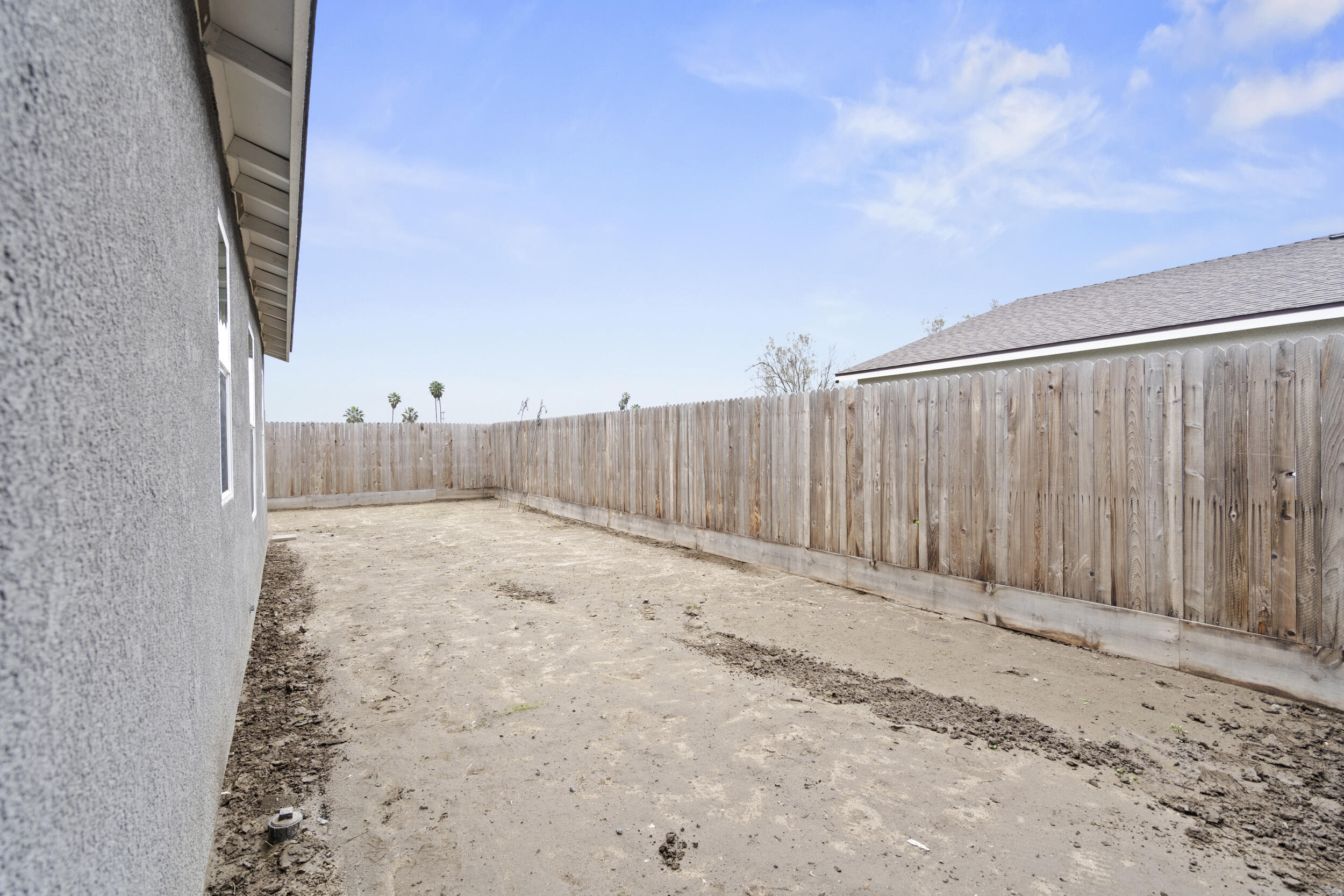 2367 Sawgrass Ave, Tulare, CA 93274