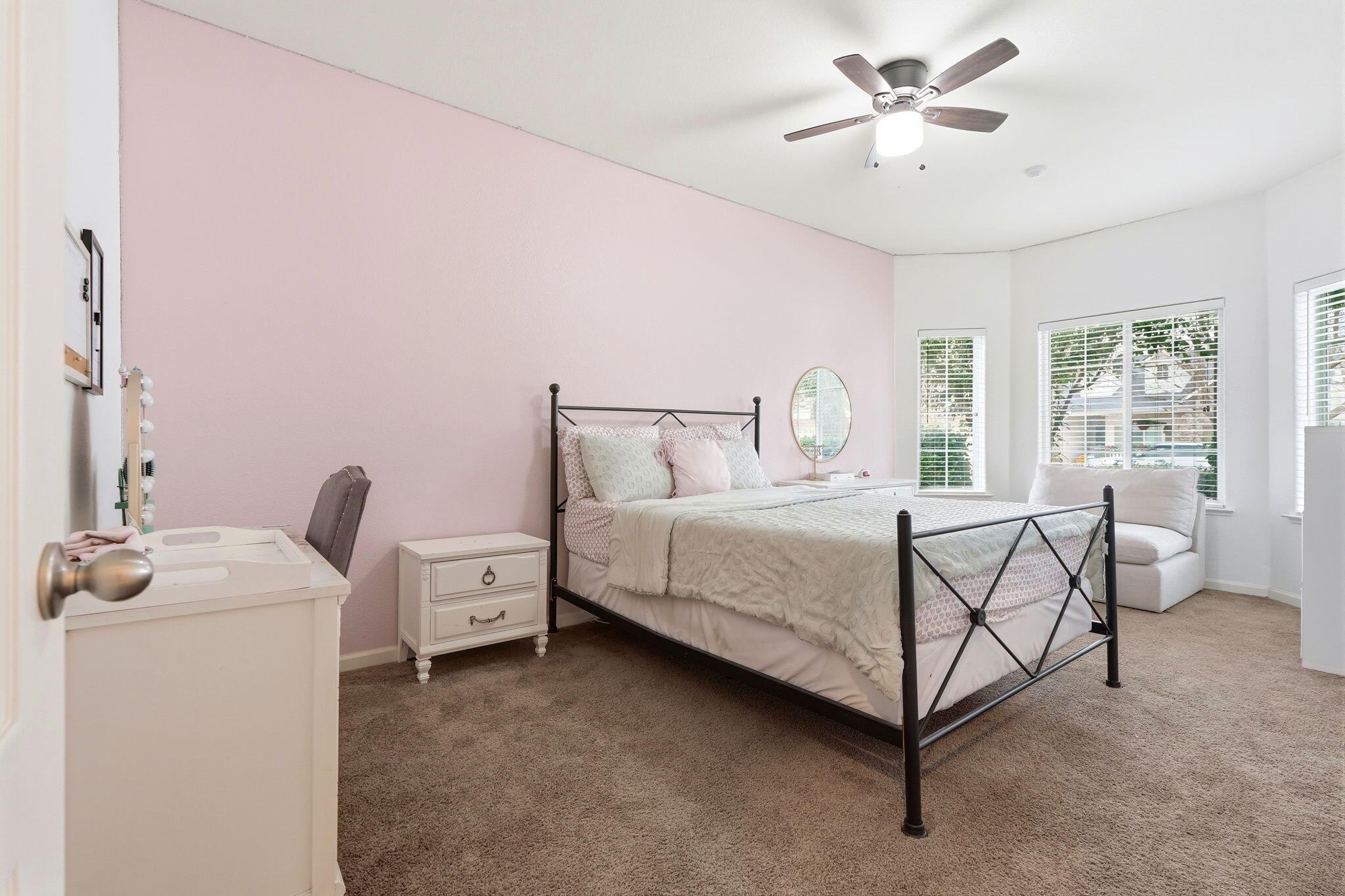 255 E Shimzu Ave, Reedley, CA 93654