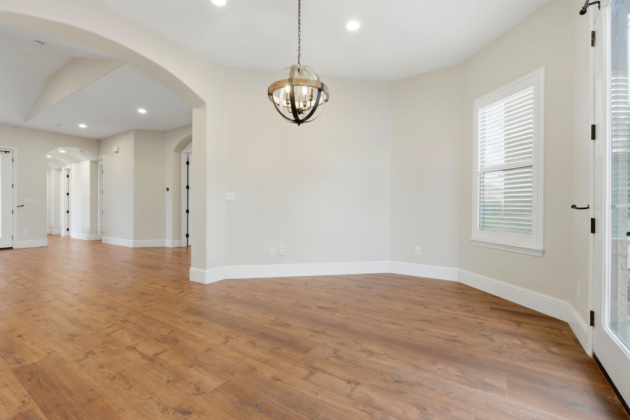 731 Sheffield Ave, Exeter, CA 93221