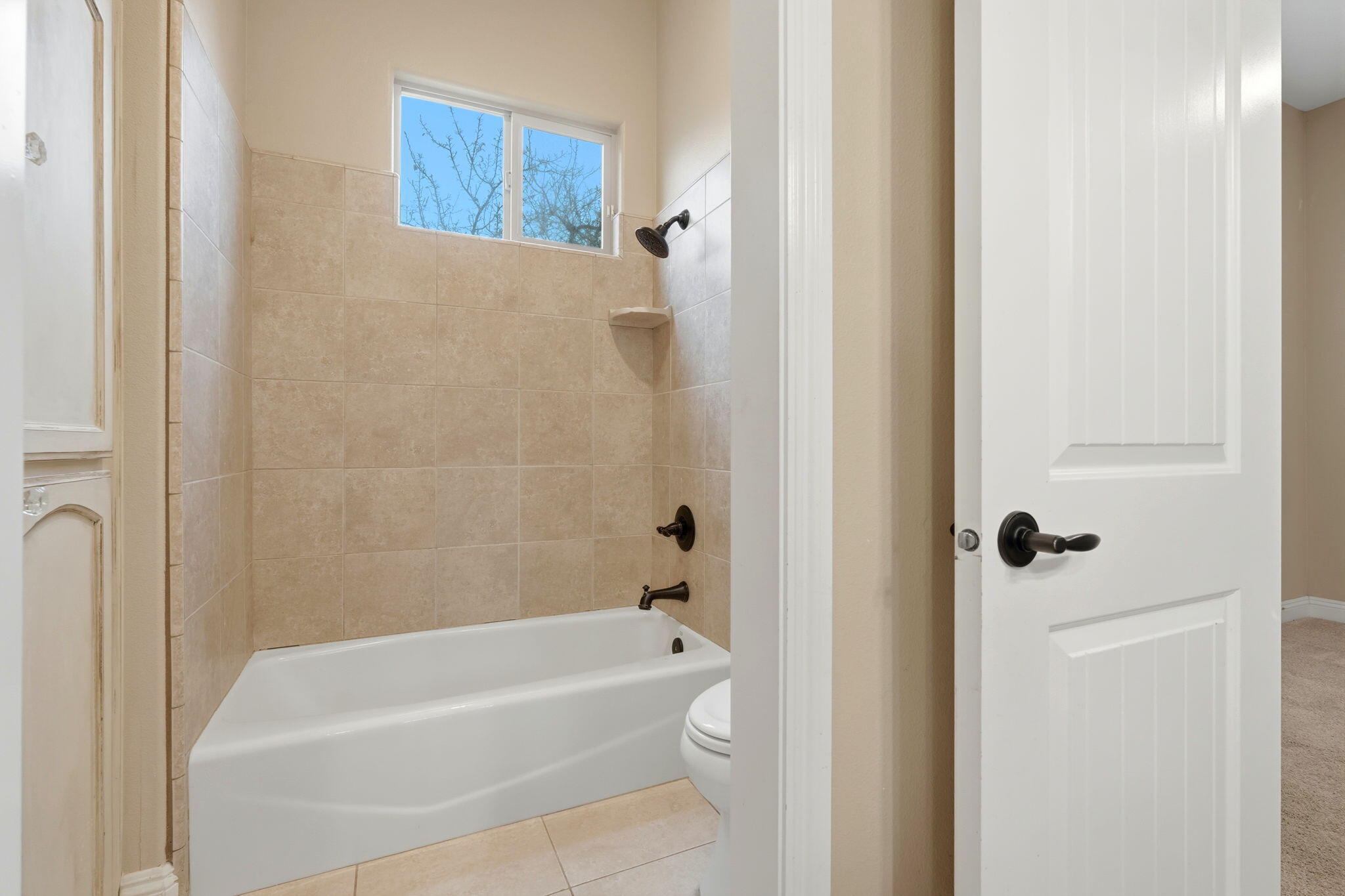 731 Sheffield Ave, Exeter, CA 93221