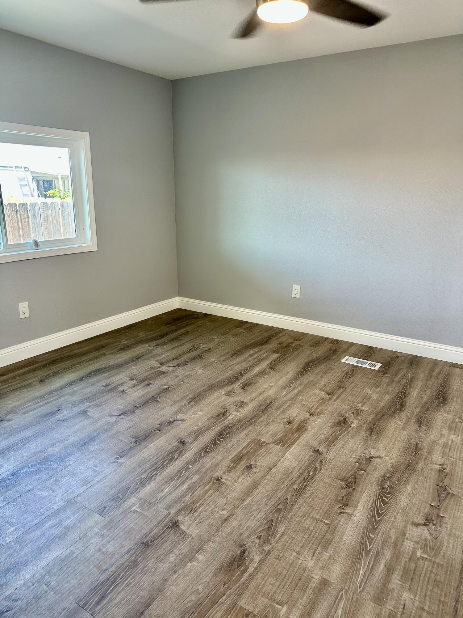 720 E Worth Ave, Porterville, CA 93257