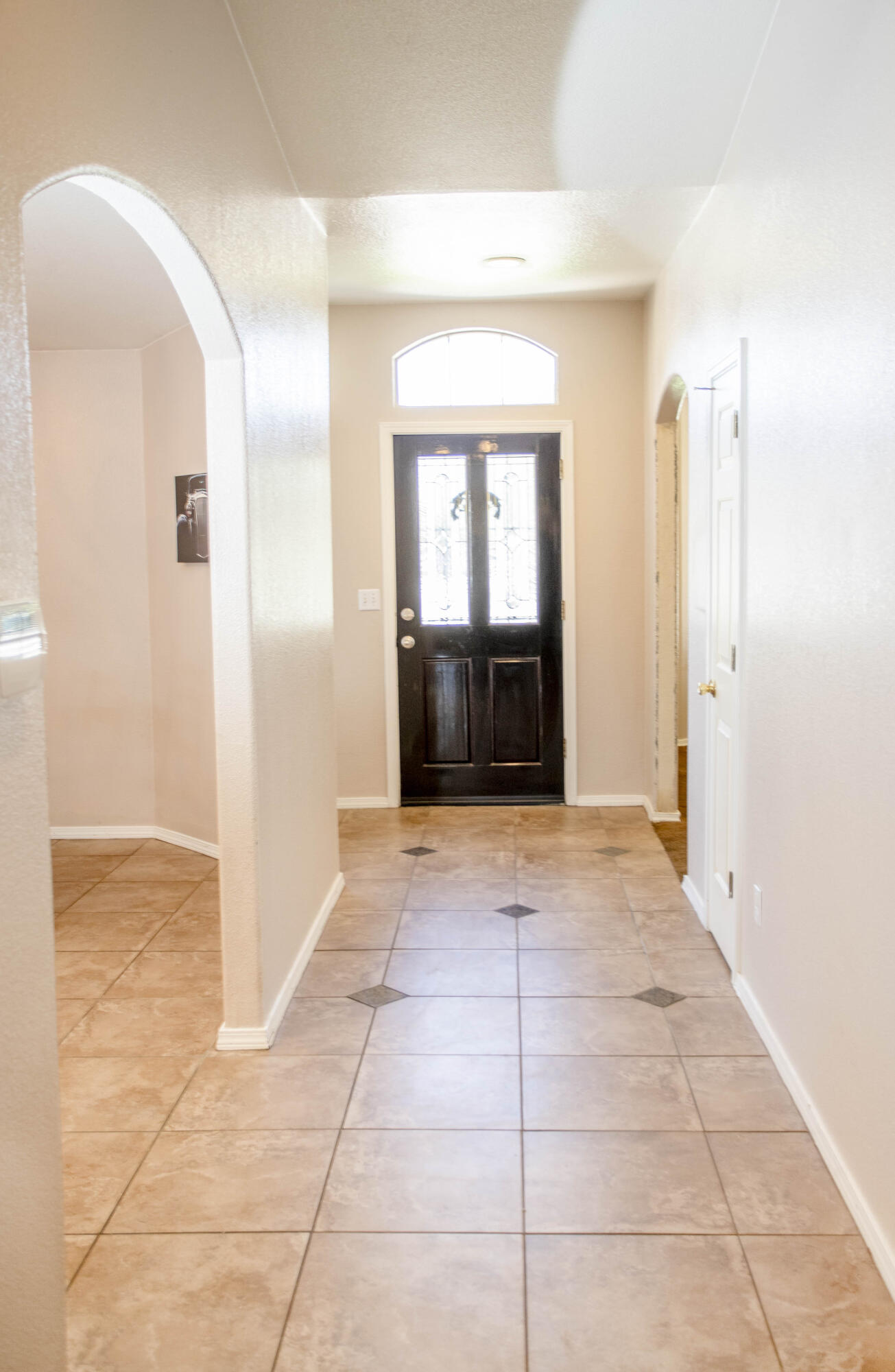 1127 W Orange Ave, Porterville, CA 93257