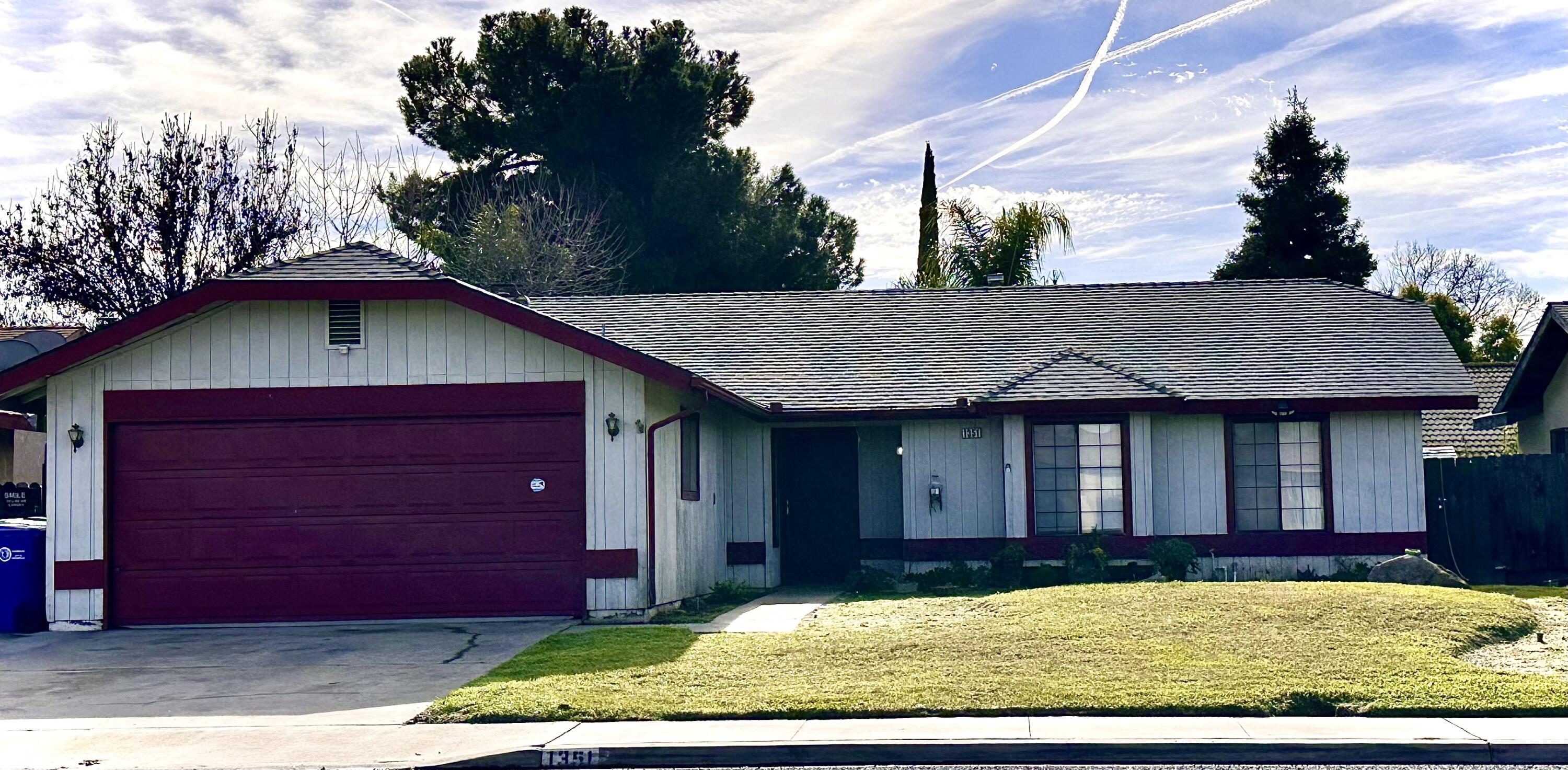 1351 W 1351 W Westfield Ave Ave, Porterville, CA 93257
