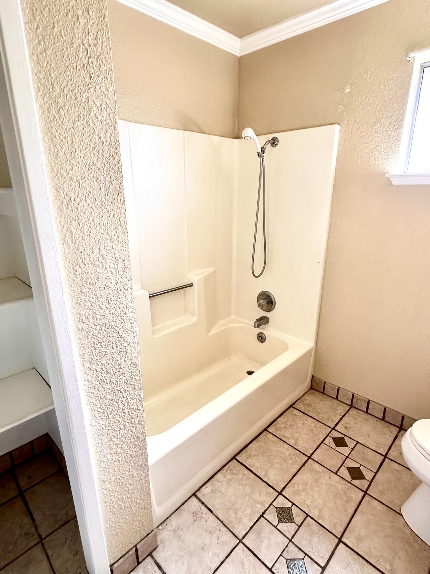 1351 W 1351 W Westfield Ave Ave, Porterville, CA 93257