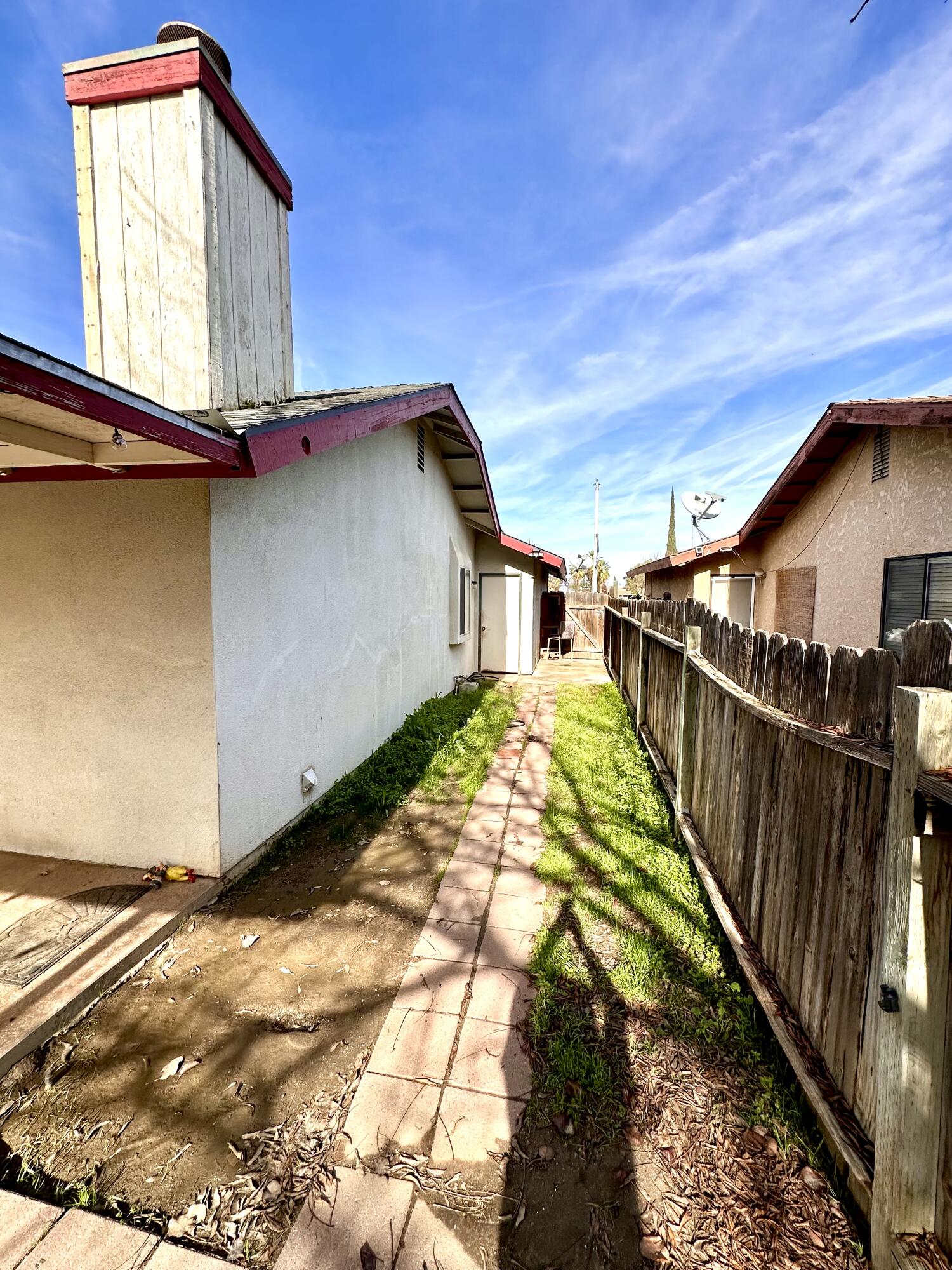 1351 W 1351 W Westfield Ave Ave, Porterville, CA 93257