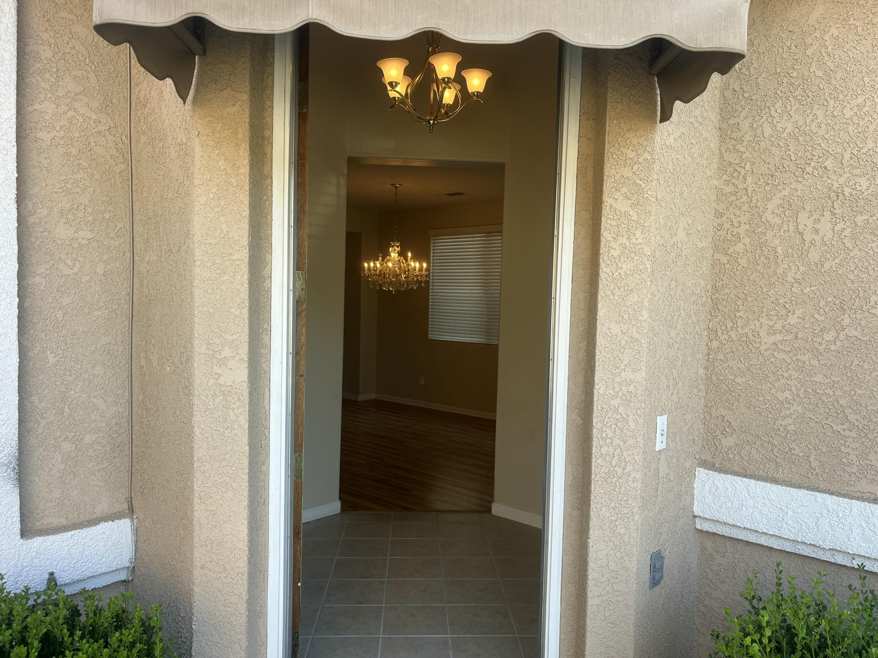 1734 Firestone Dr #1, Tulare, CA 93274