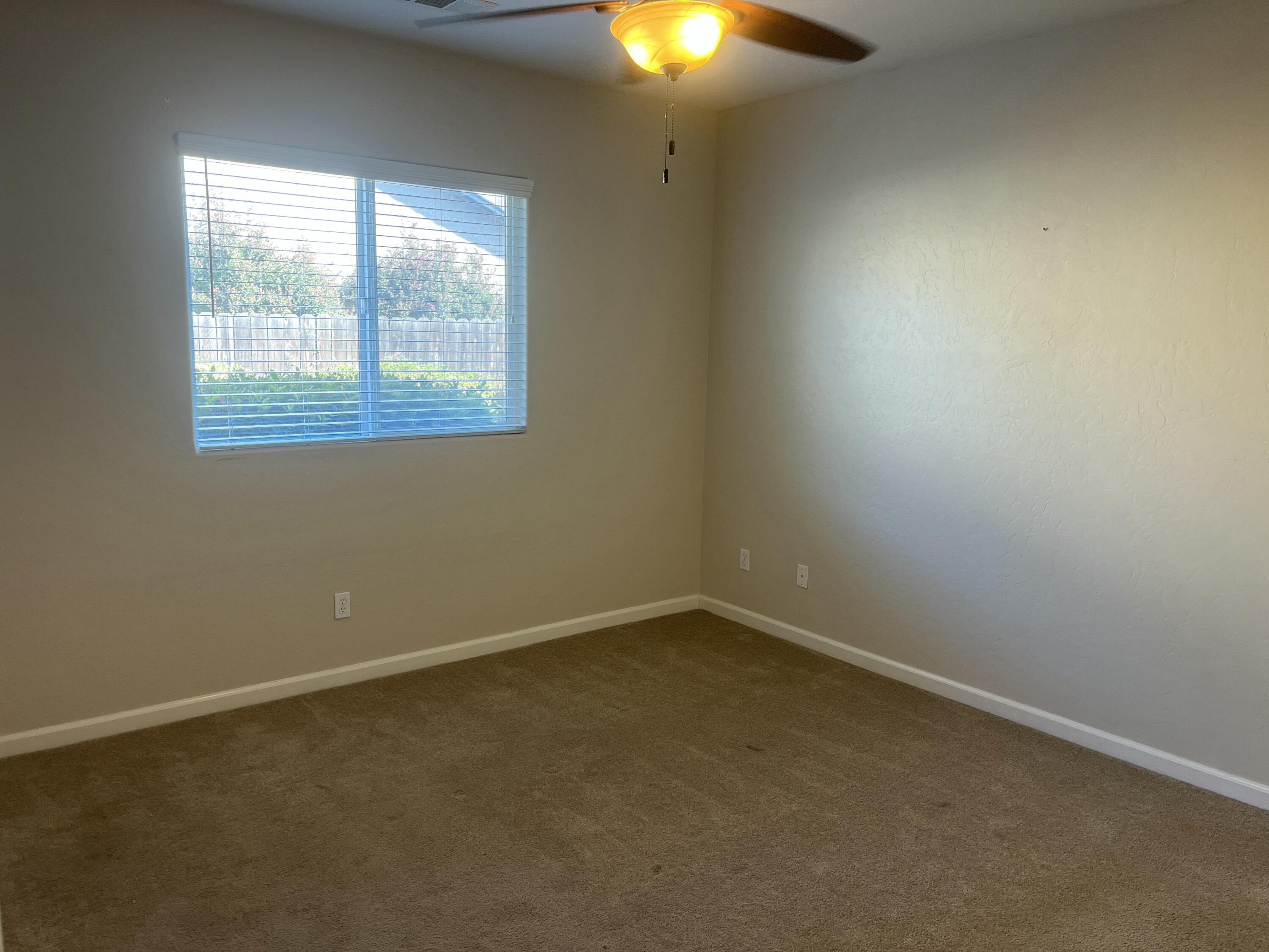 1734 Firestone Dr #1, Tulare, CA 93274