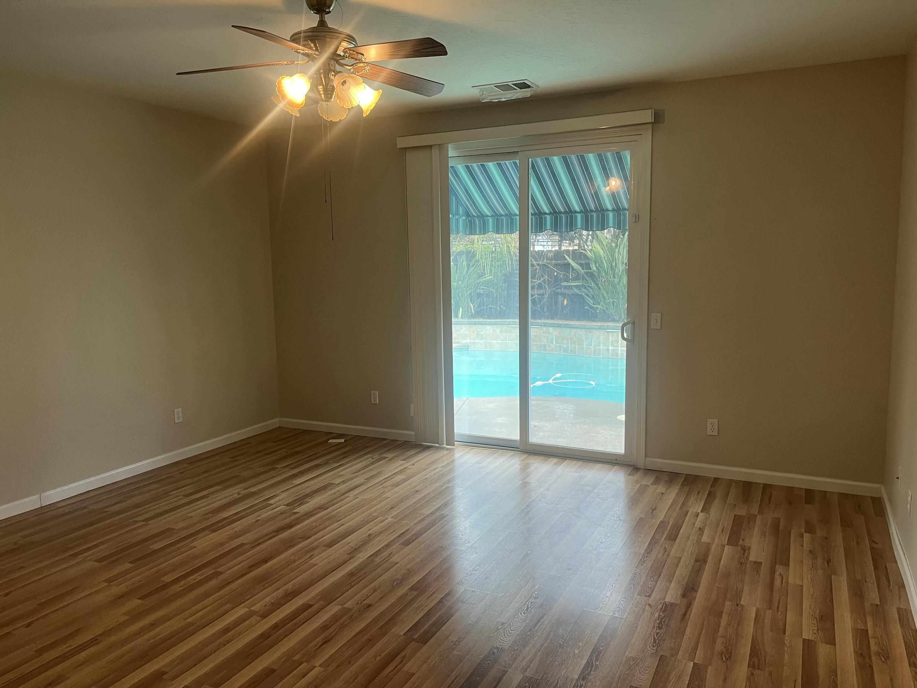 1734 Firestone Dr #1, Tulare, CA 93274