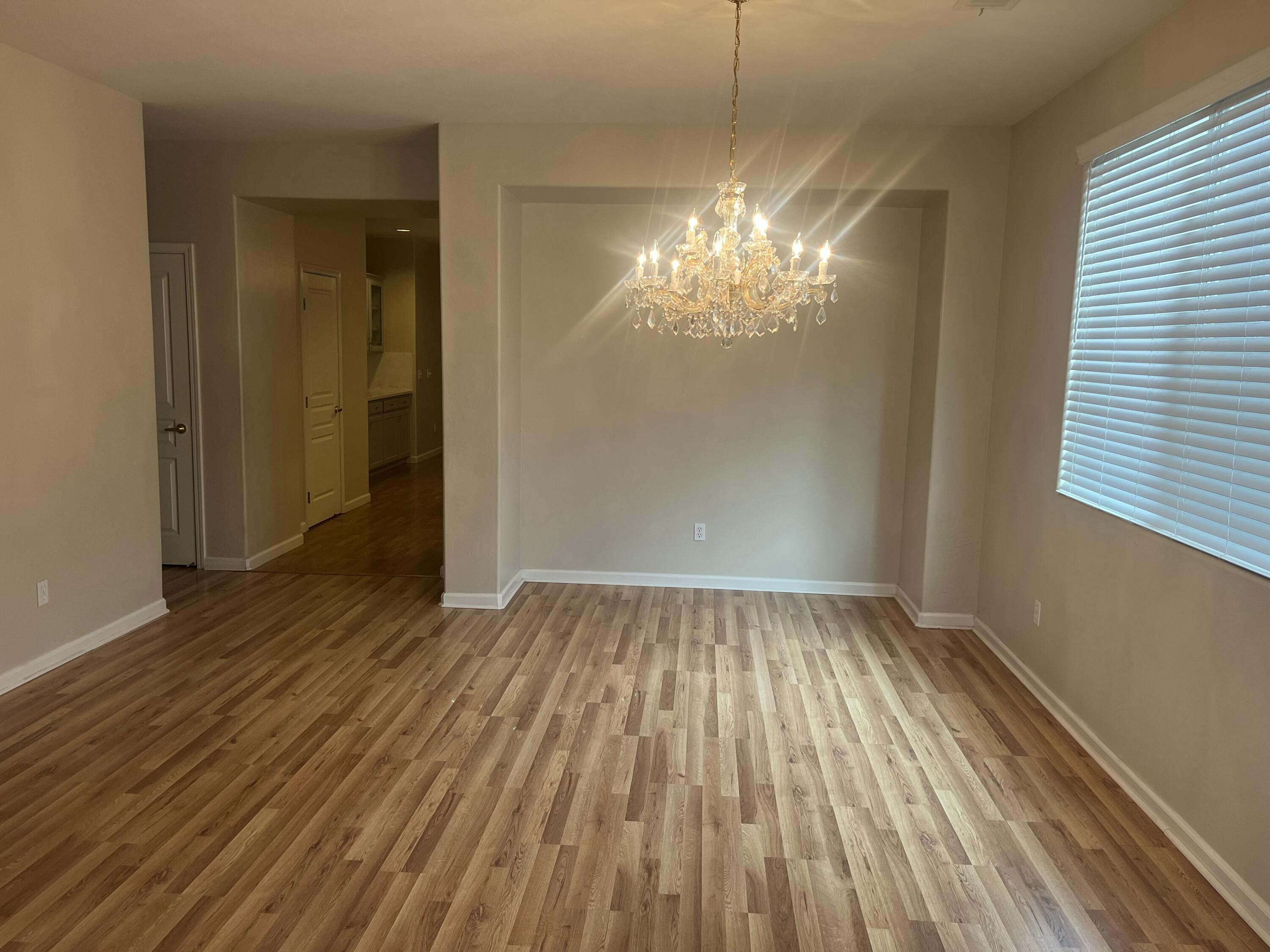 1734 Firestone Dr #1, Tulare, CA 93274