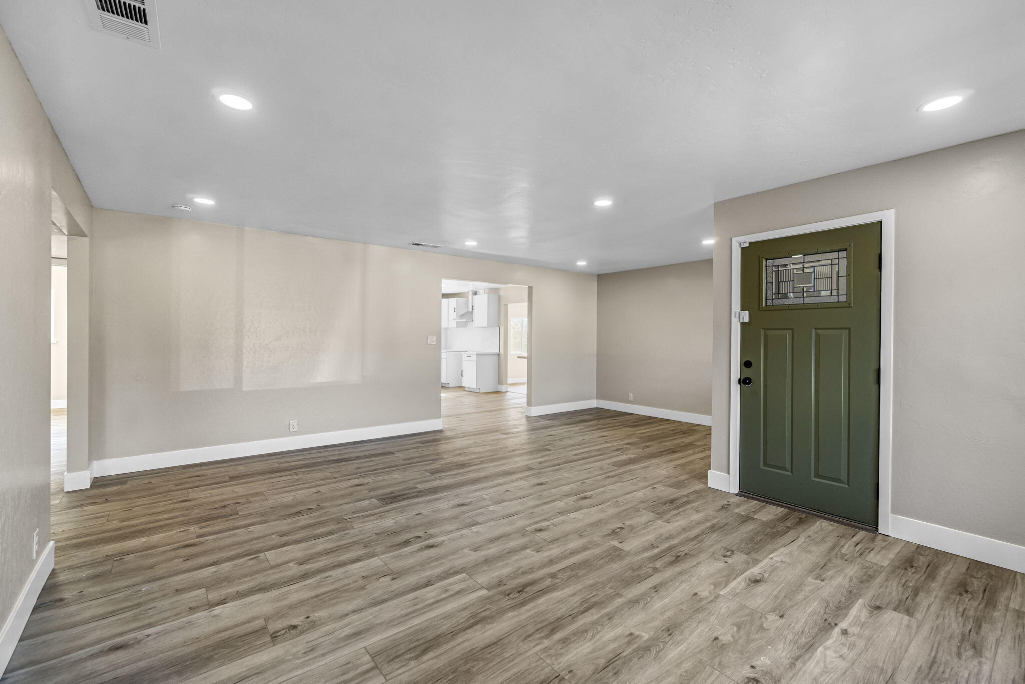 5186 N Callisch Ave, Fresno, CA 93710