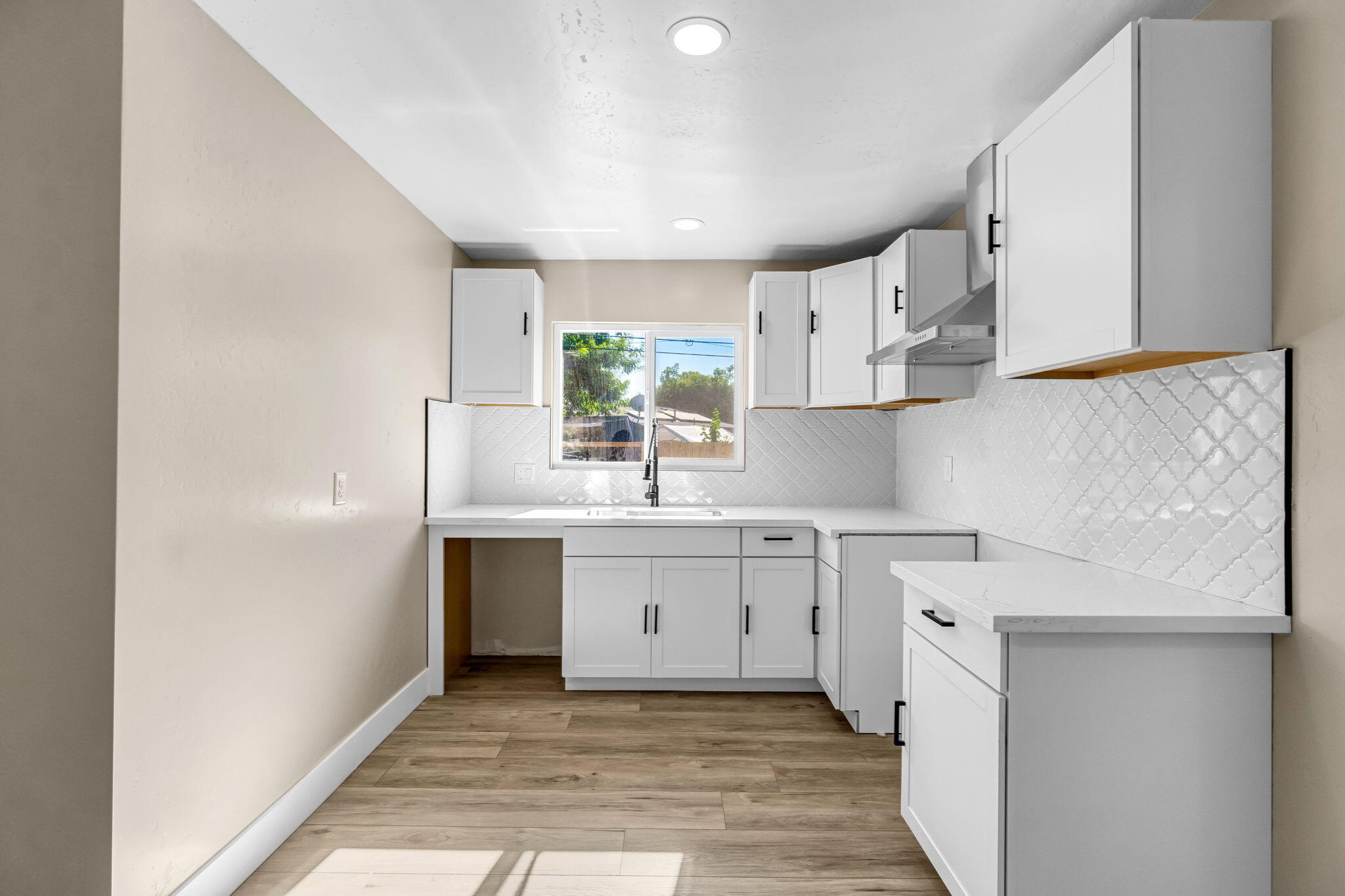 5186 N Callisch Ave, Fresno, CA 93710