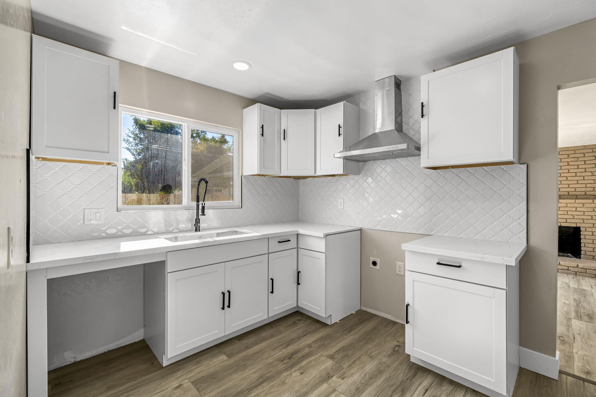 5186 N Callisch Ave, Fresno, CA 93710