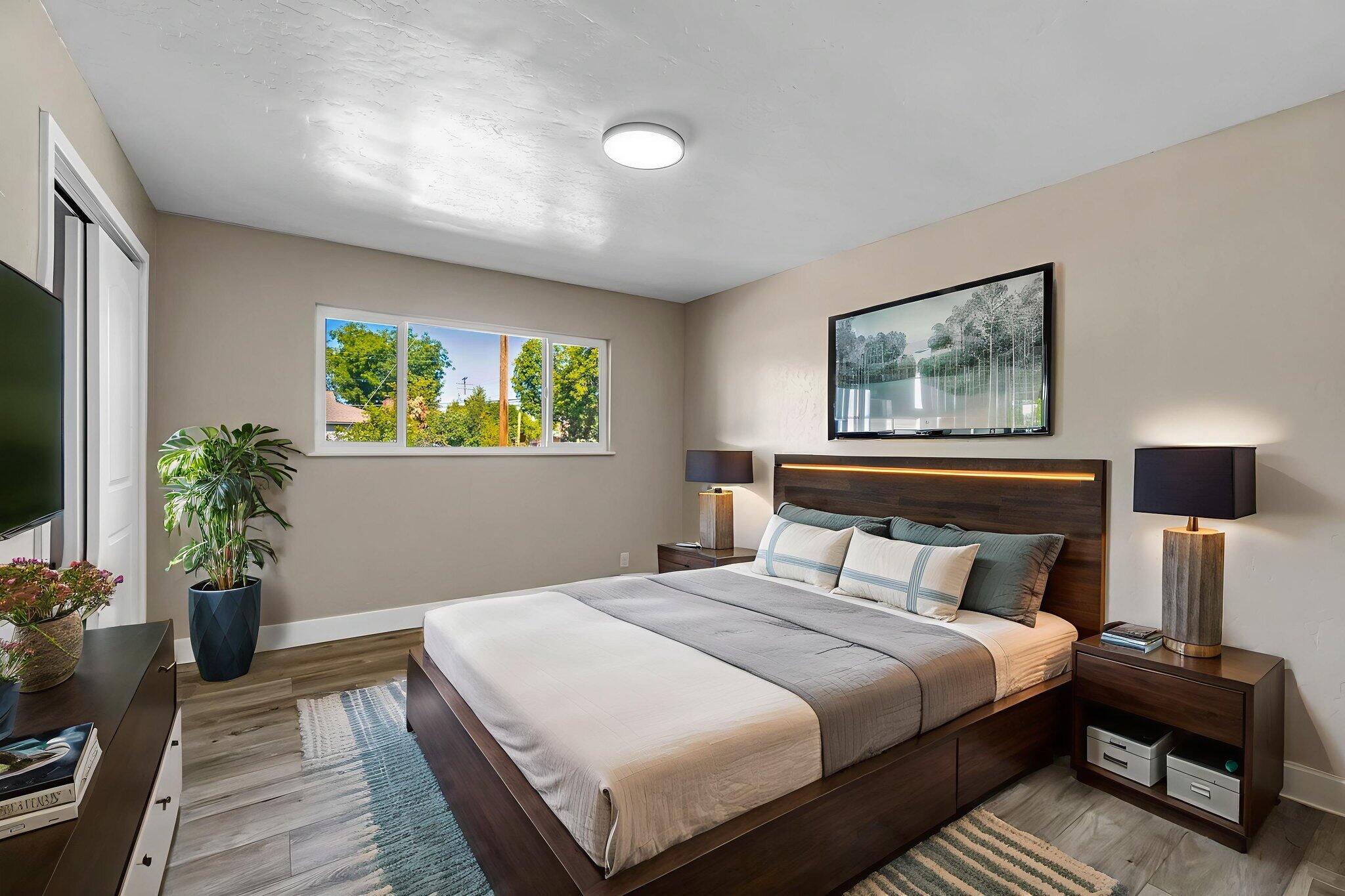 5186 N Callisch Ave, Fresno, CA 93710