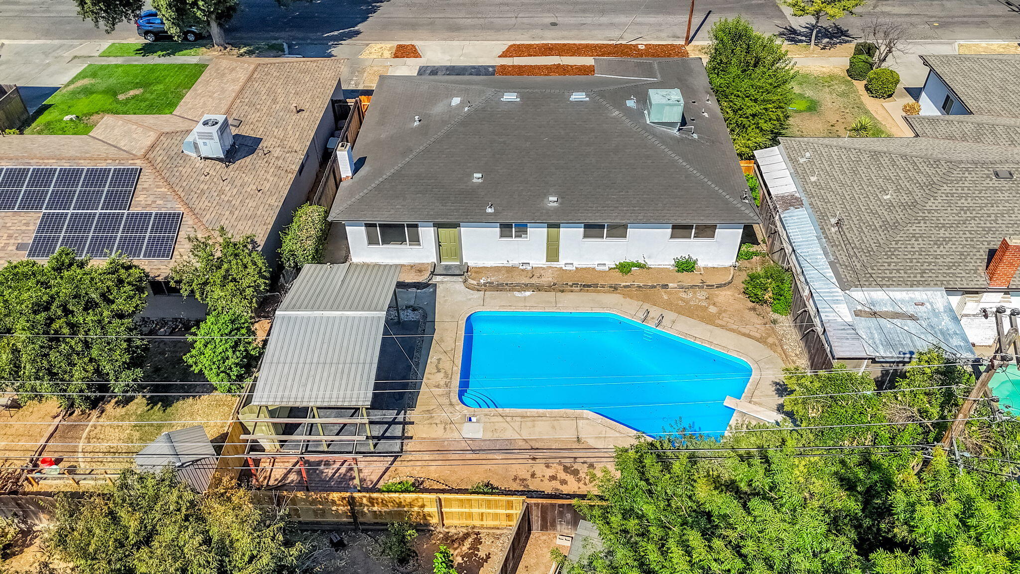 5186 N Callisch Ave, Fresno, CA 93710