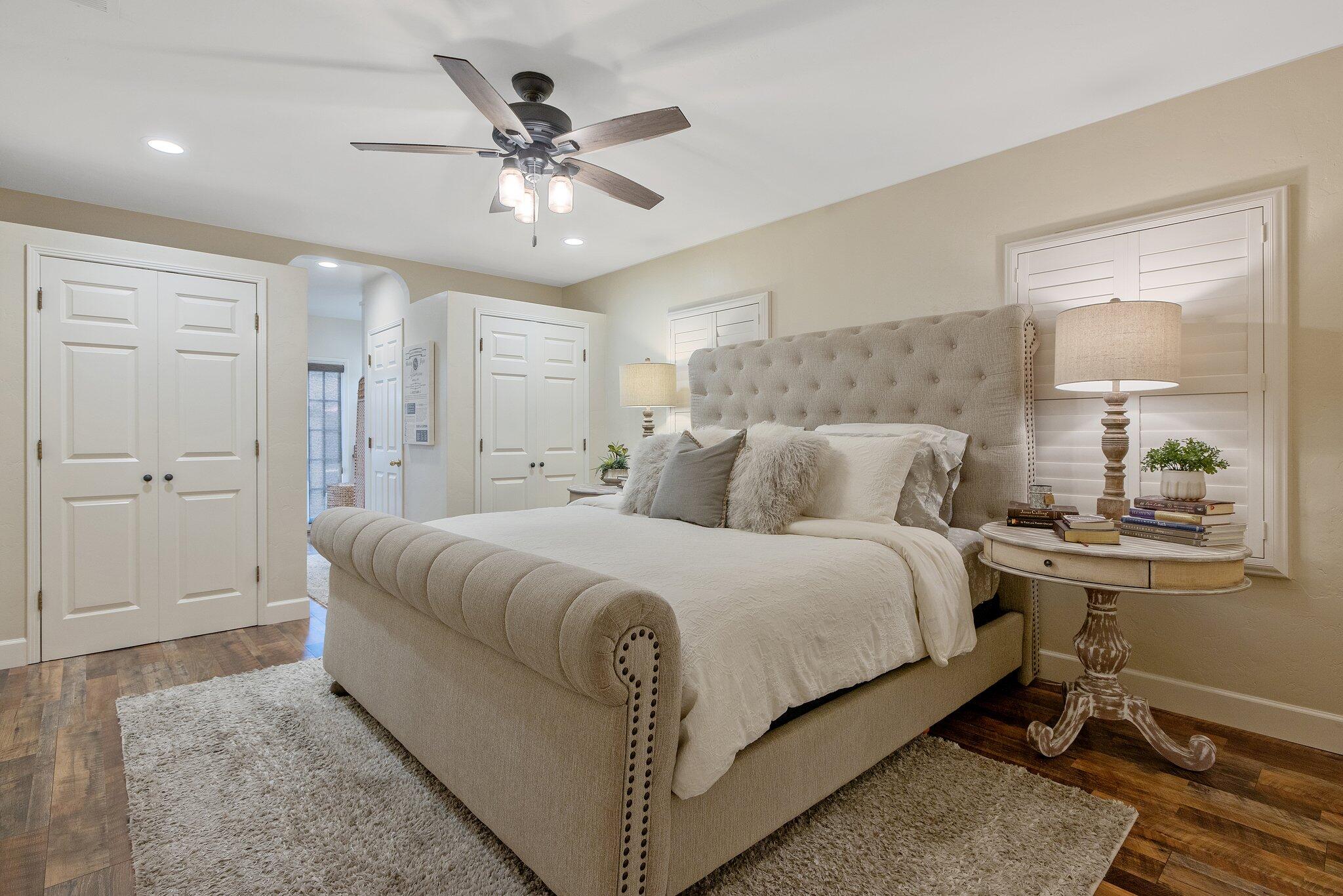 1501 W College Ave, Visalia, CA 93277