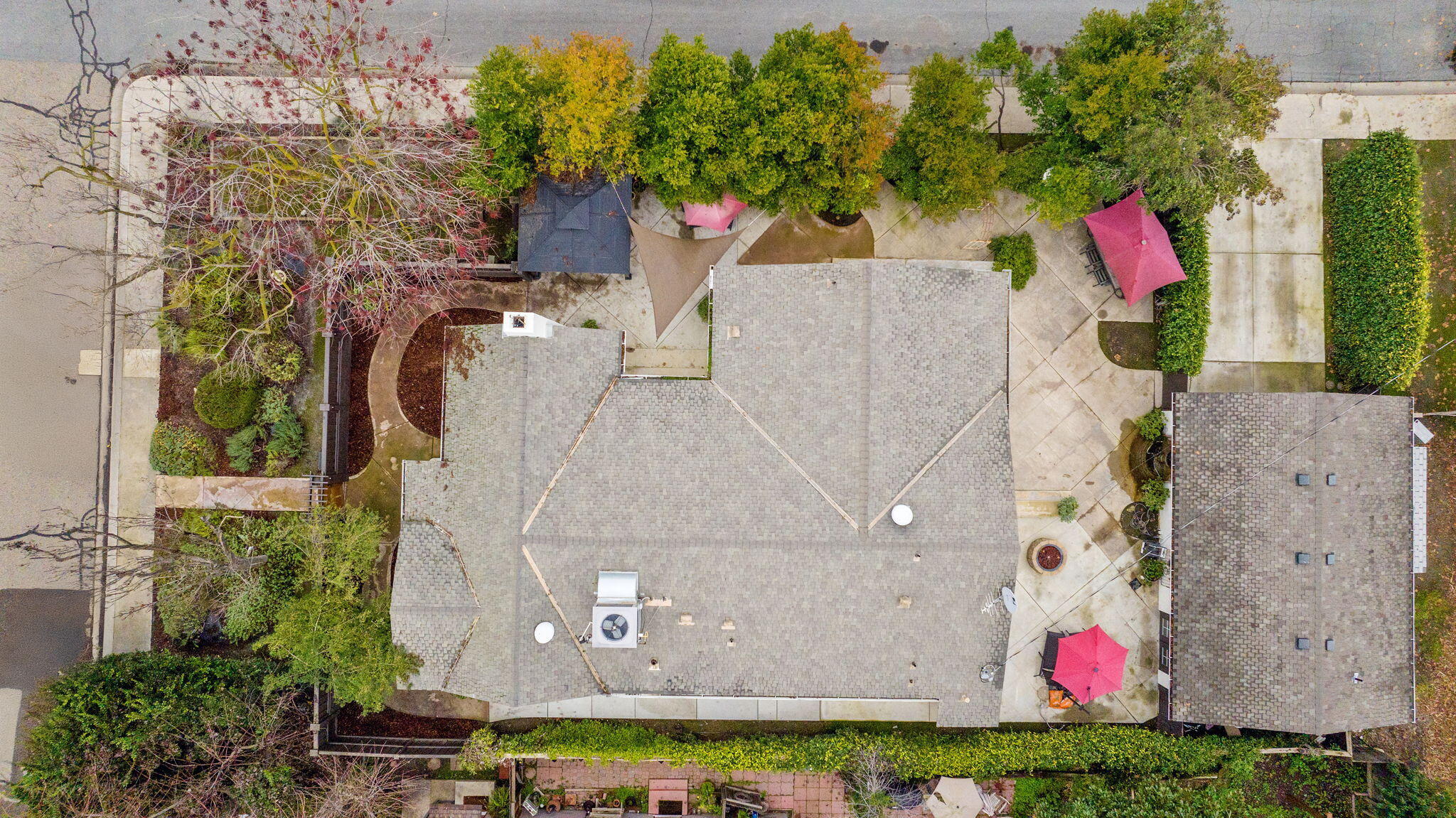 1501 W College Ave, Visalia, CA 93277