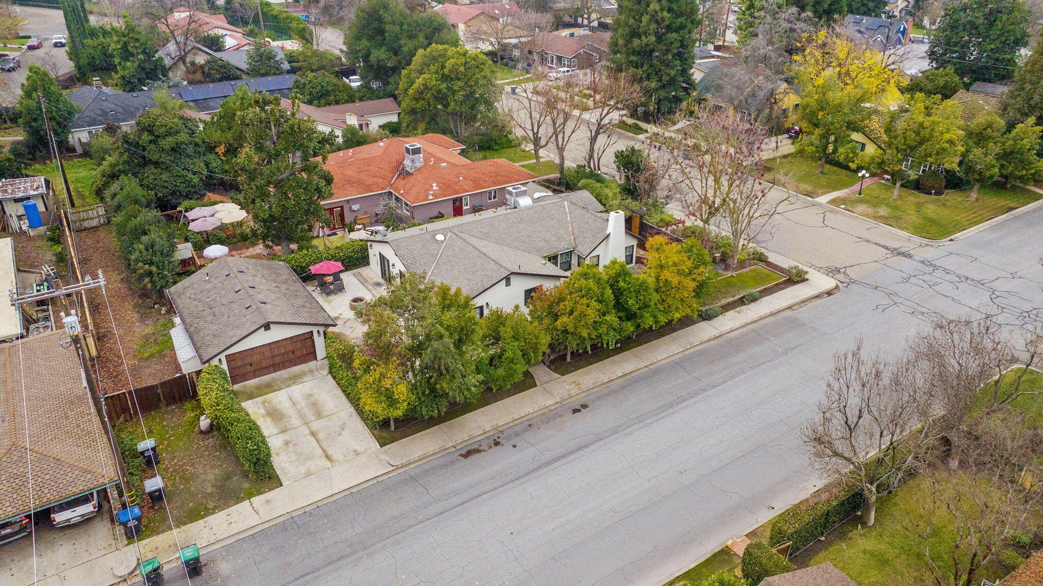 1501 W College Ave, Visalia, CA 93277