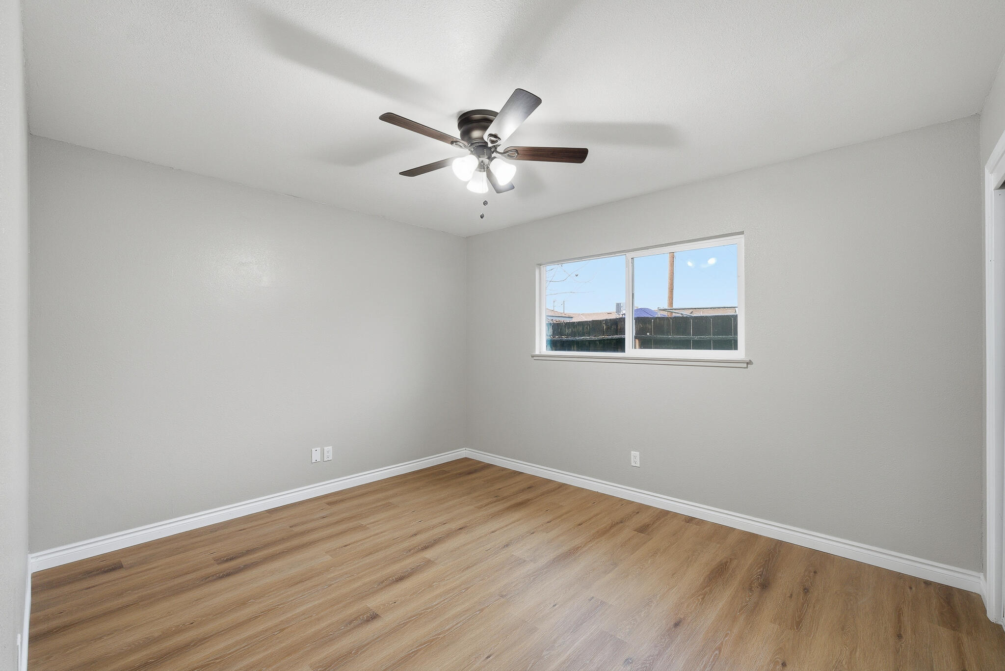 710 Mccomb Ave, Porterville, CA 93257