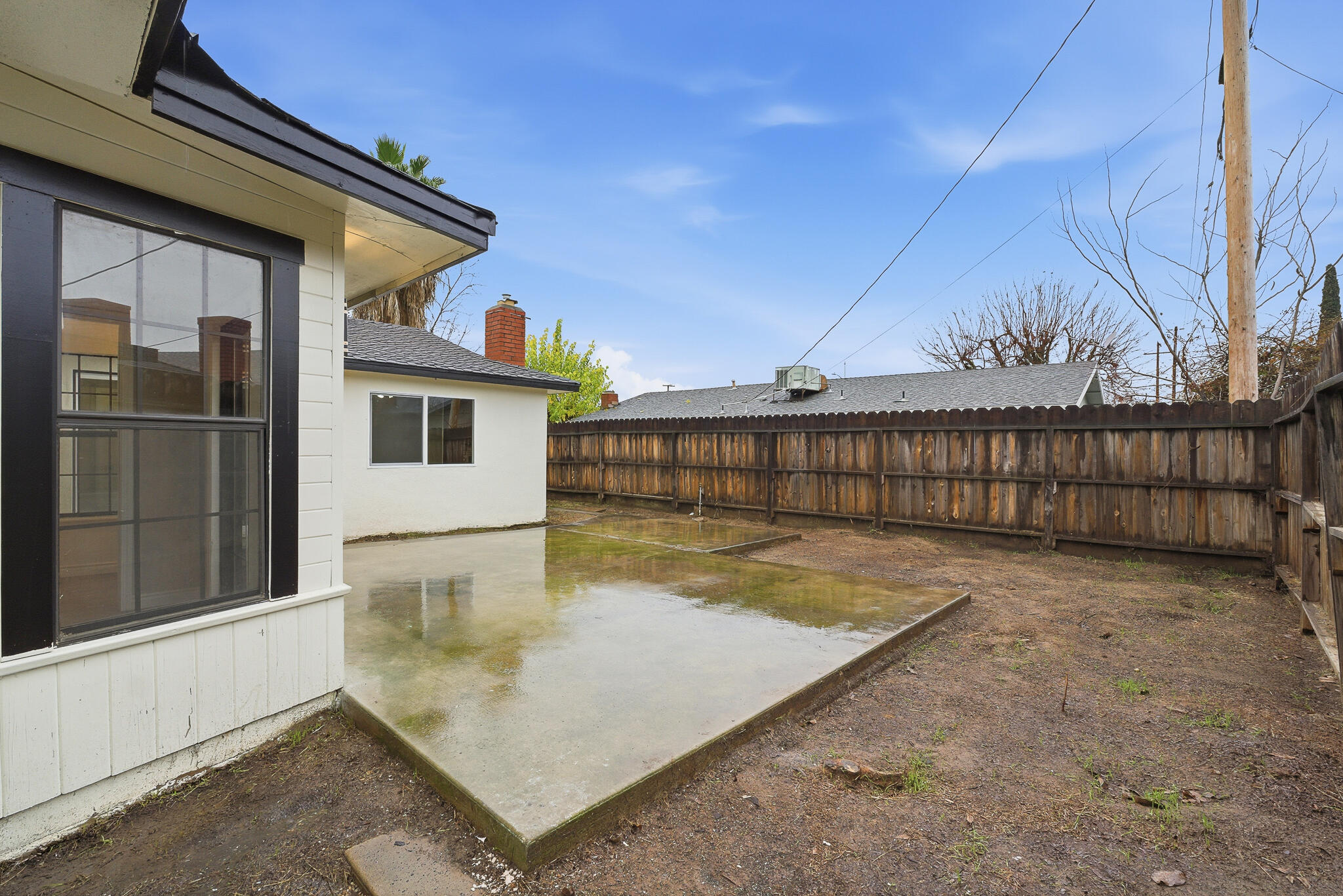 710 Mccomb Ave, Porterville, CA 93257