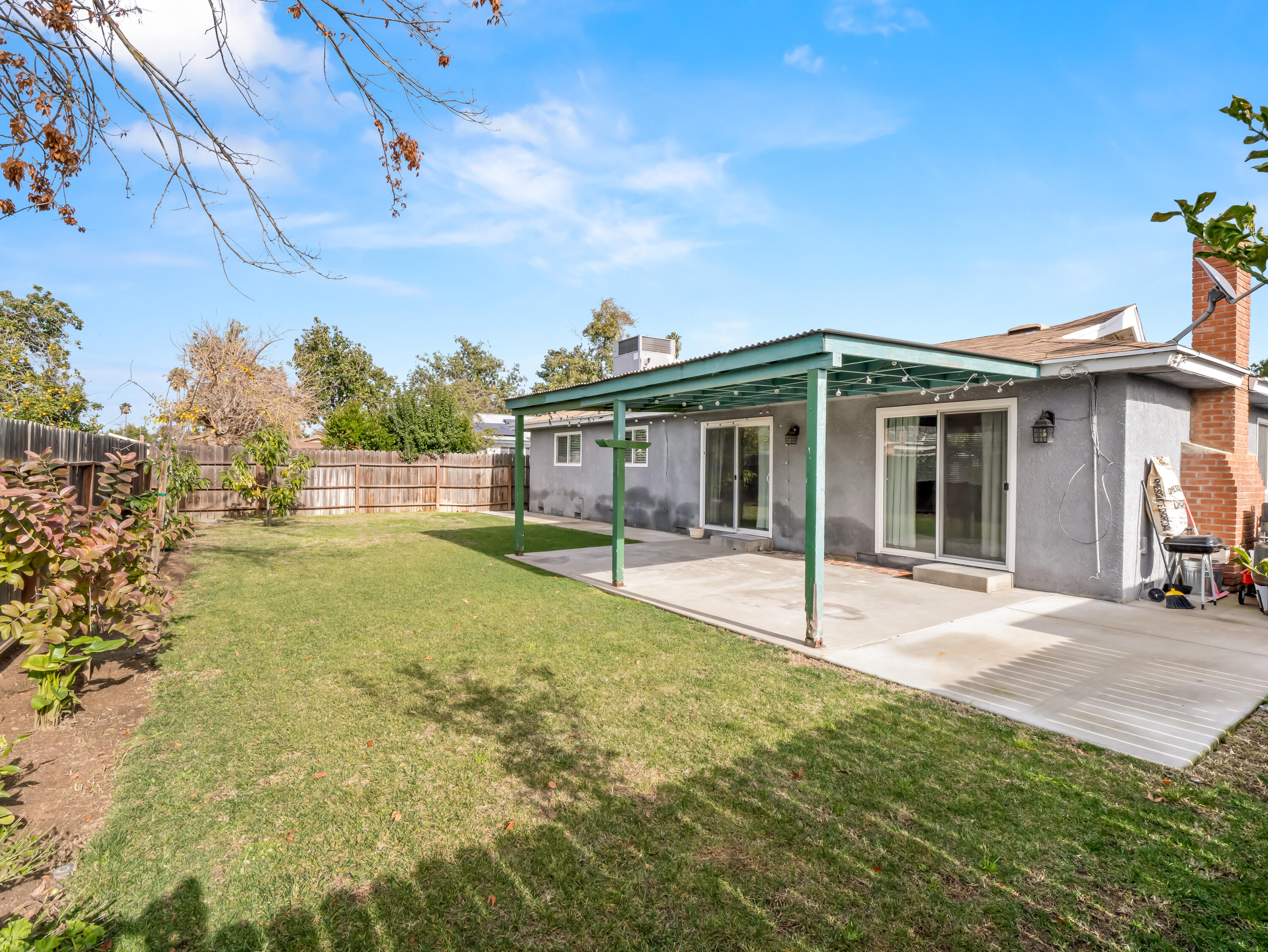4535 N Laureen Ave, Fresno, CA 93726