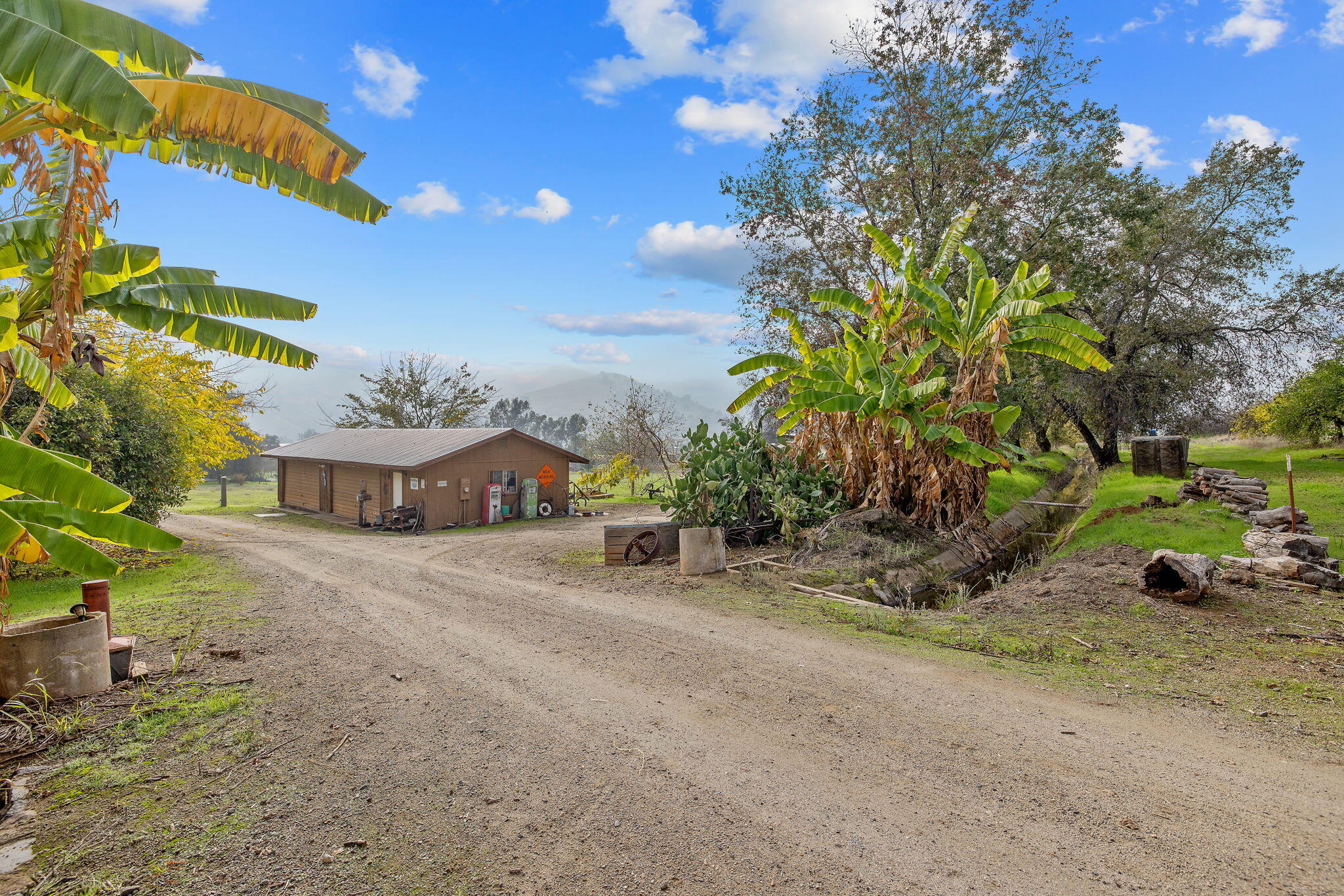 31898 Success Valley Drive Dr, Porterville, CA 93257