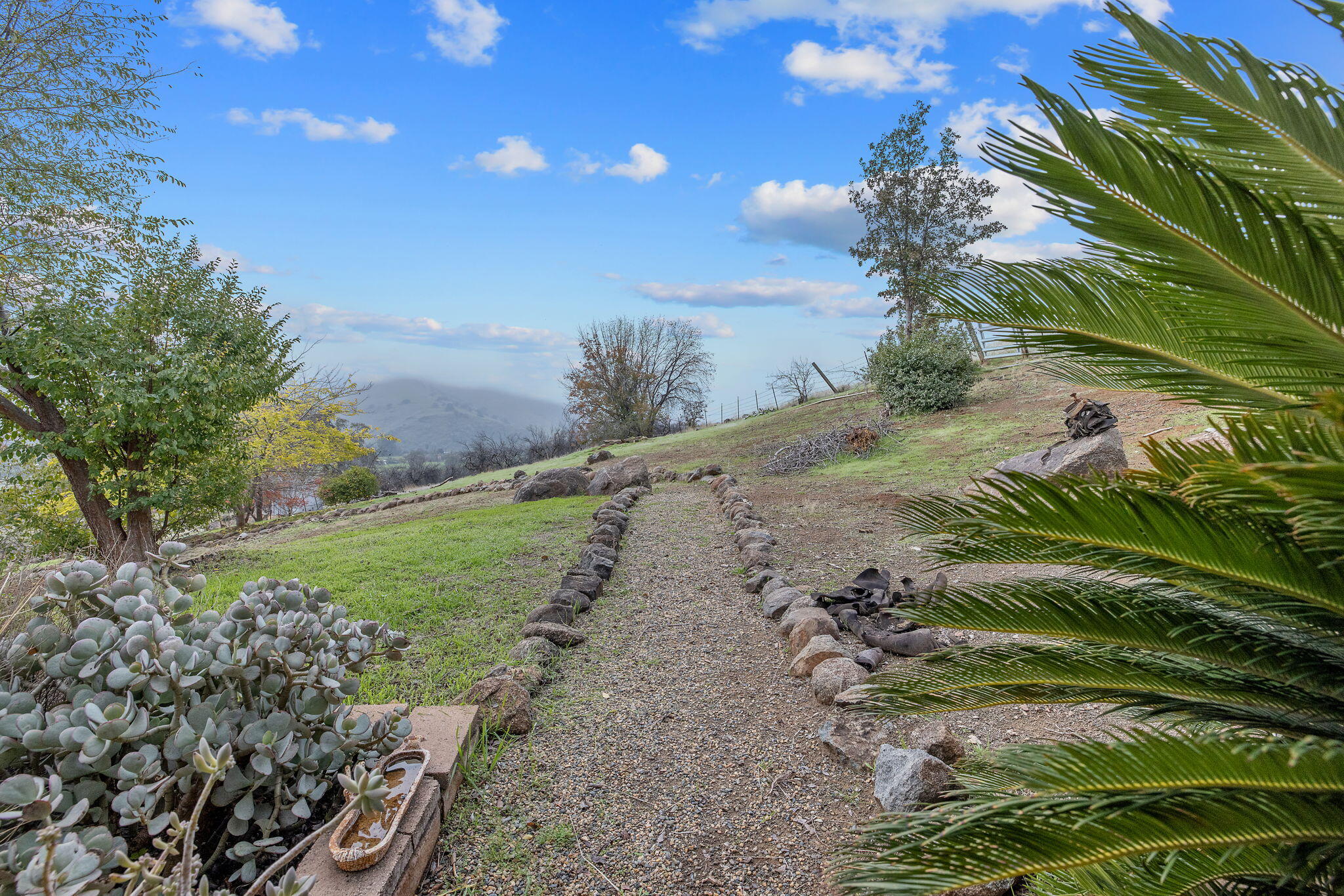 31898 Success Valley Dr. Dr, Porterville, CA 93257