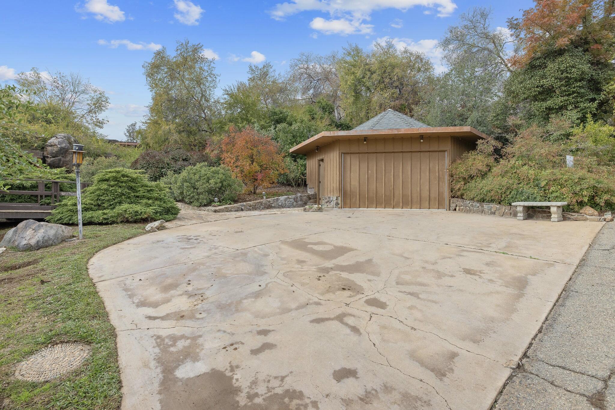 31898 Success Valley Dr. Dr, Porterville, CA 93257