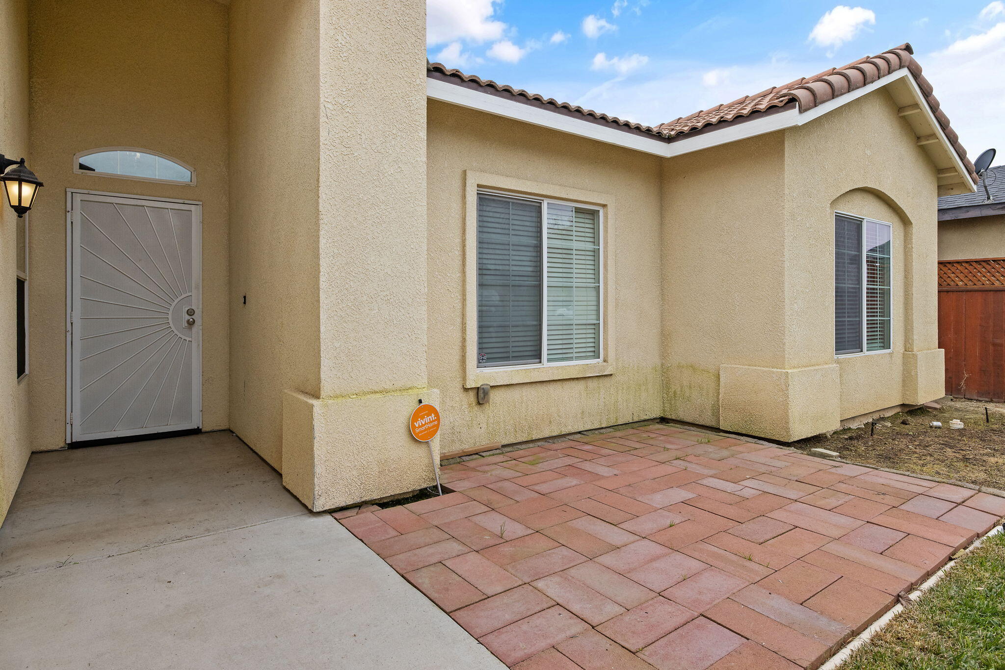 7403 Ensminger Ave, Visalia, CA 93291