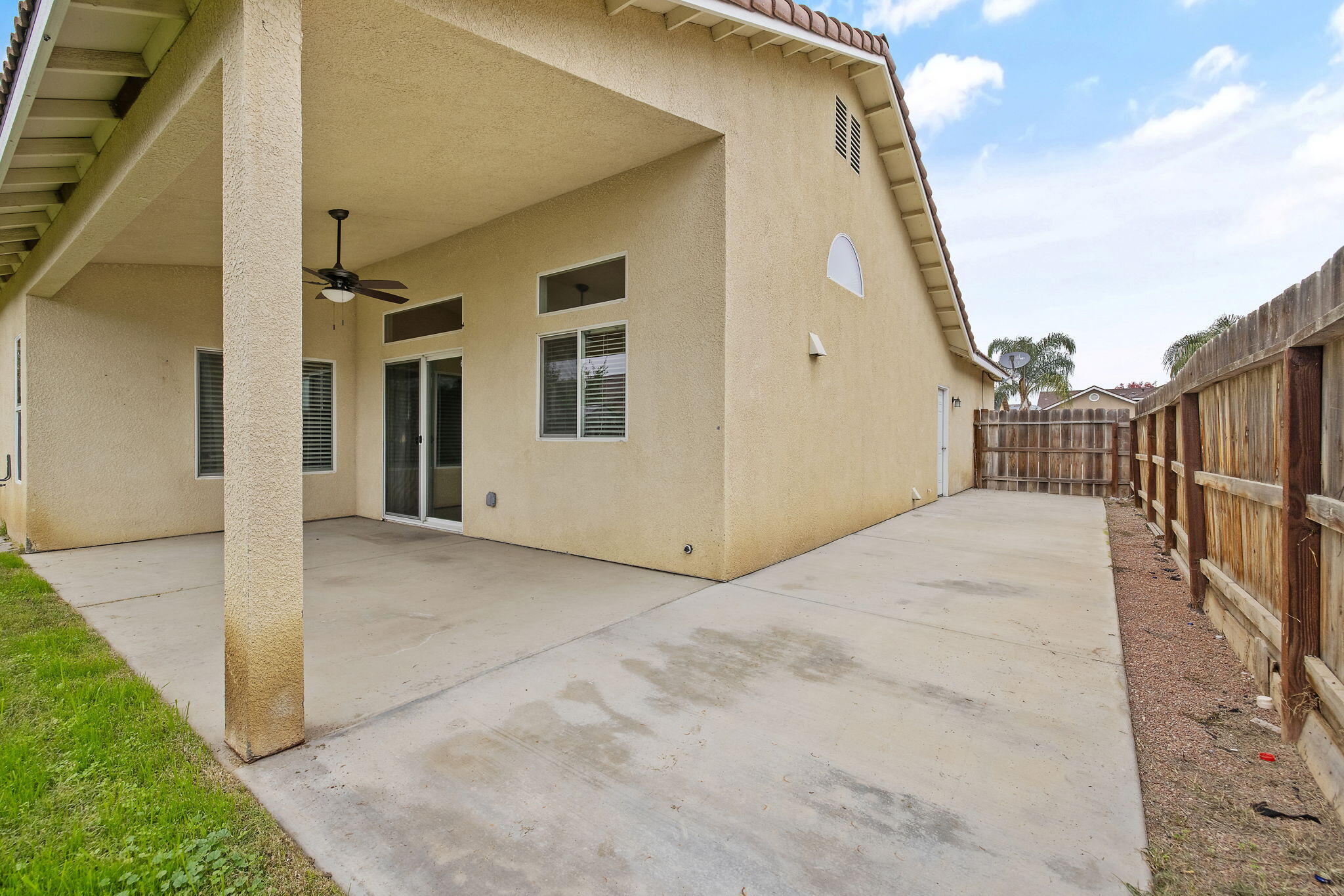 7403 Ensminger Ave, Visalia, CA 93291