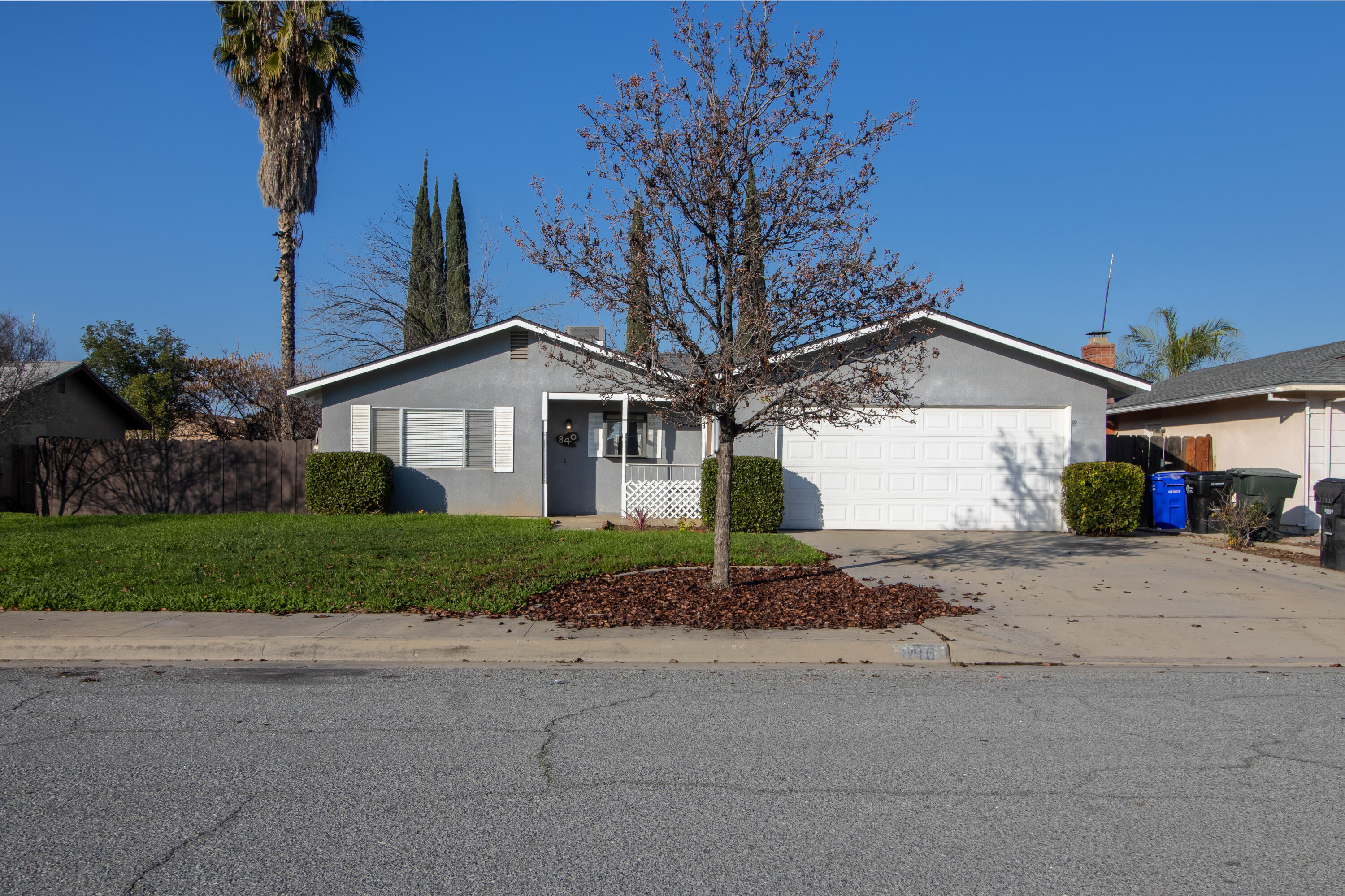 840 Sandra Ln, Porterville, CA 93257