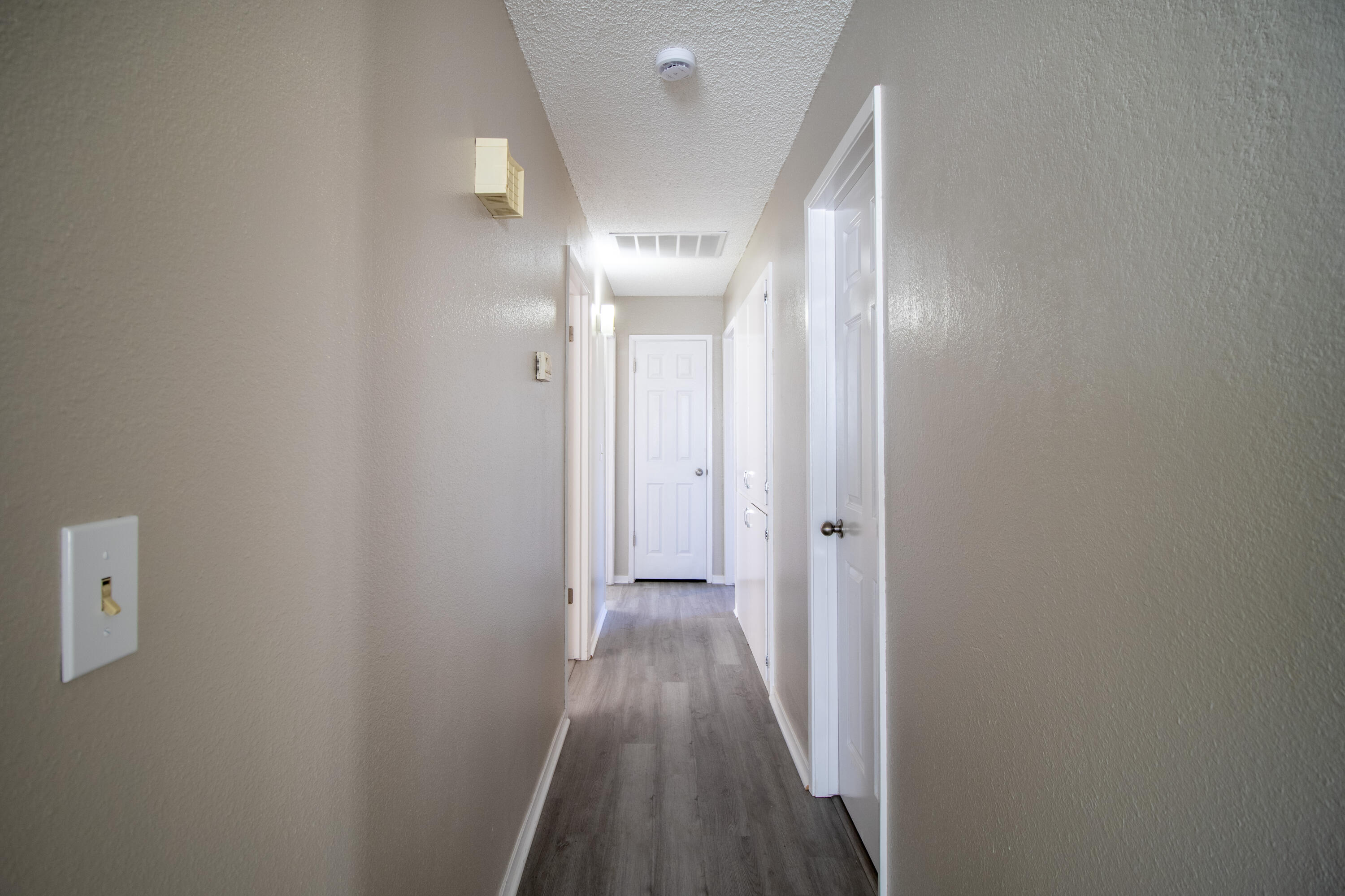 840 Sandra Ln, Porterville, CA 93257