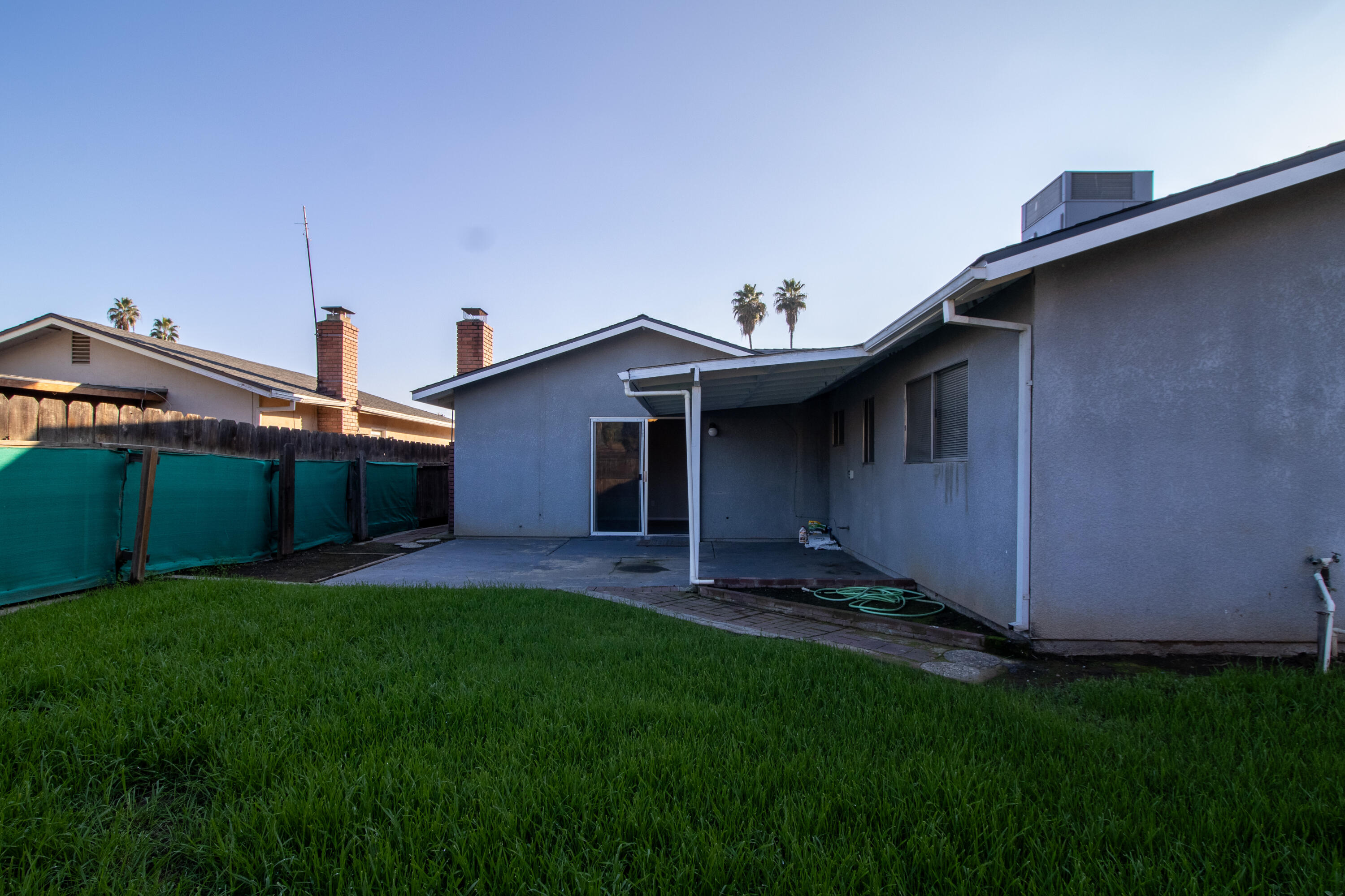 840 Sandra Ln, Porterville, CA 93257