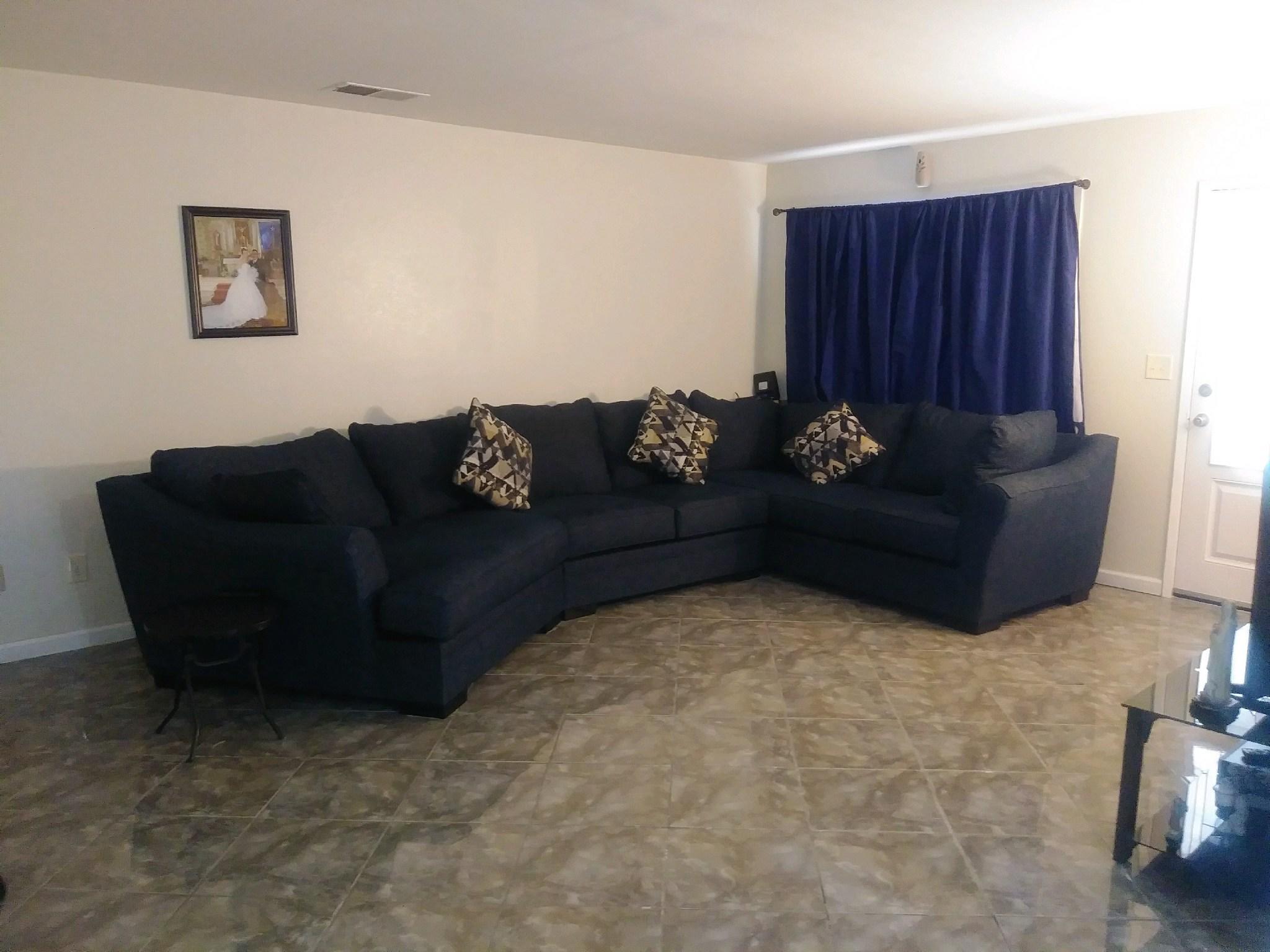 859 E Willow Ave, Porterville, CA 93257