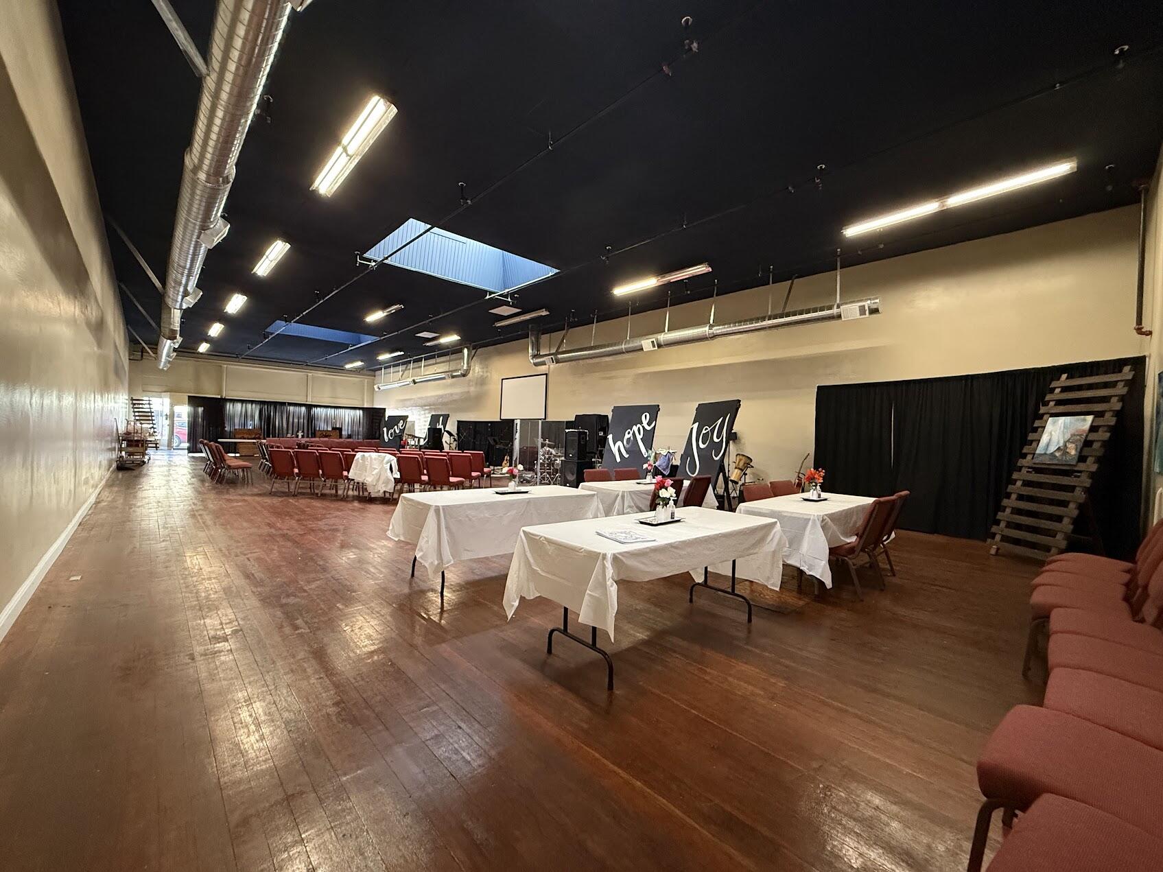 137 N L St, Dinuba, CA 93618