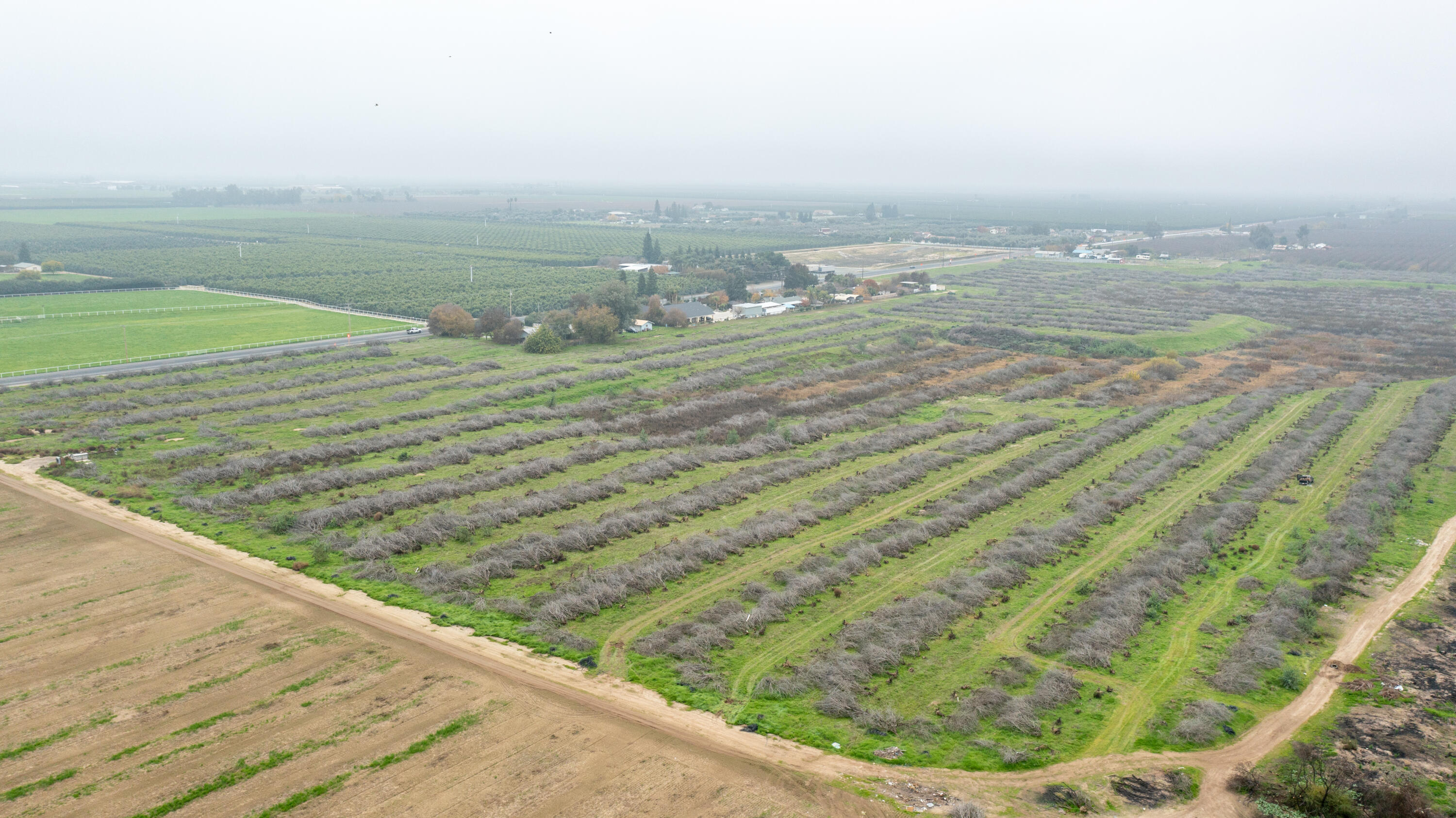 0 W Poplar Avenue, Porterville, CA 93257