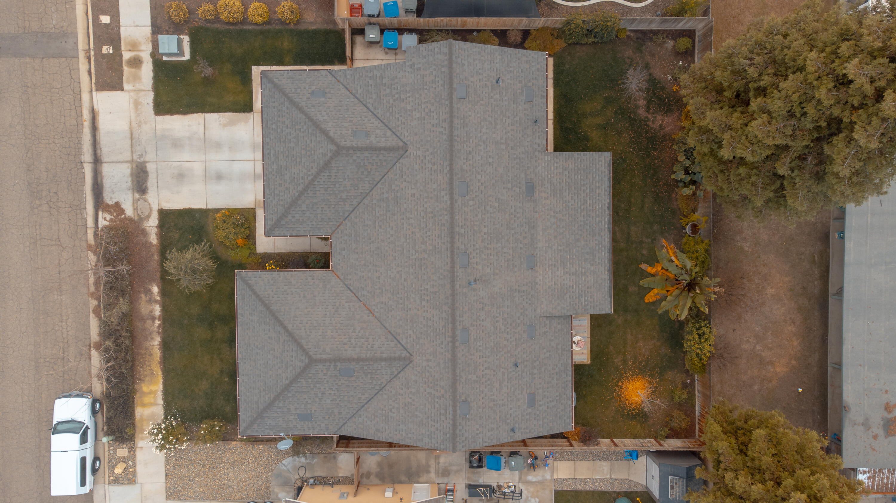 2113 S Columbus Ct, Visalia, CA 93277