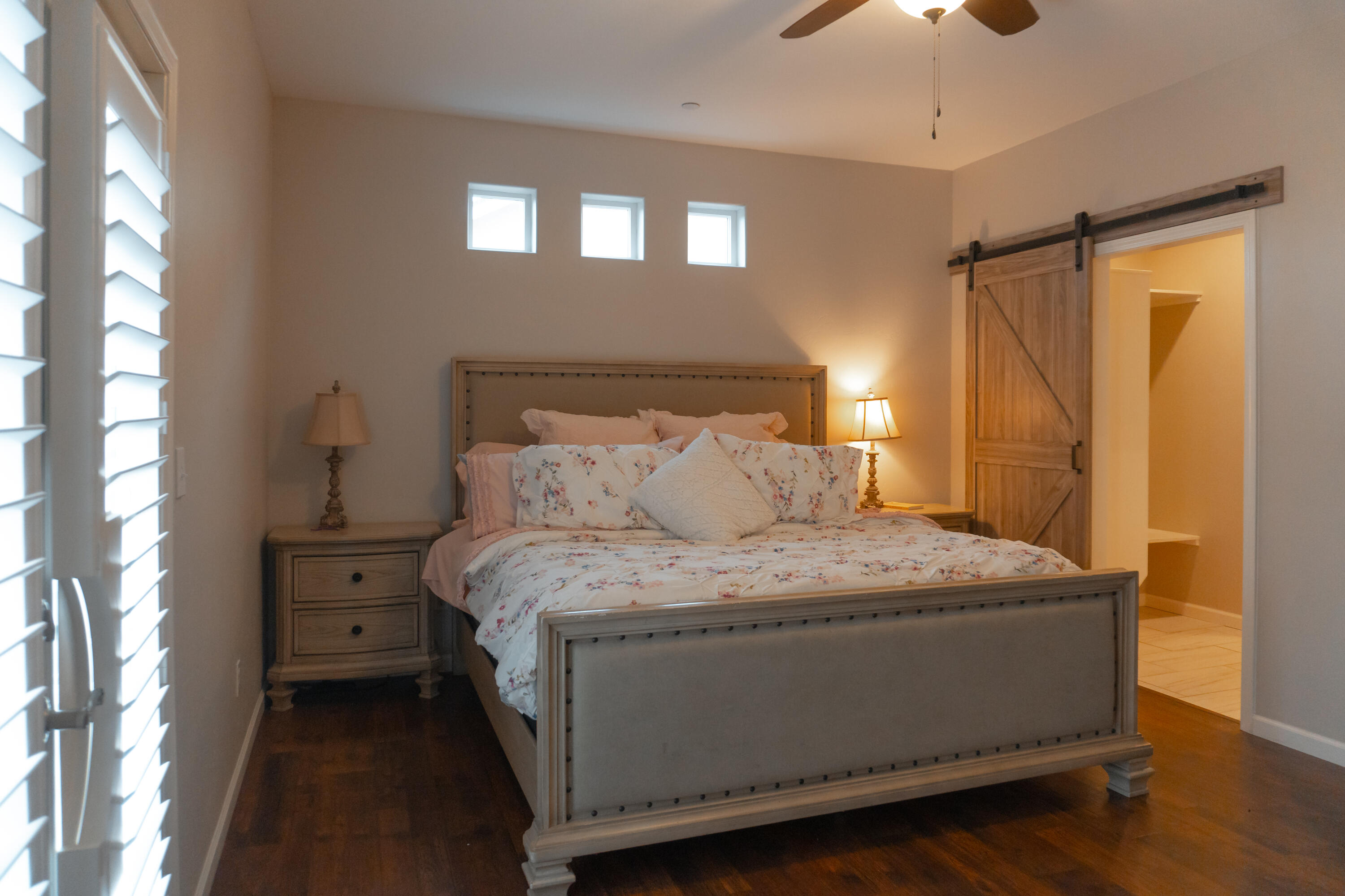 2113 S Columbus Ct, Visalia, CA 93277