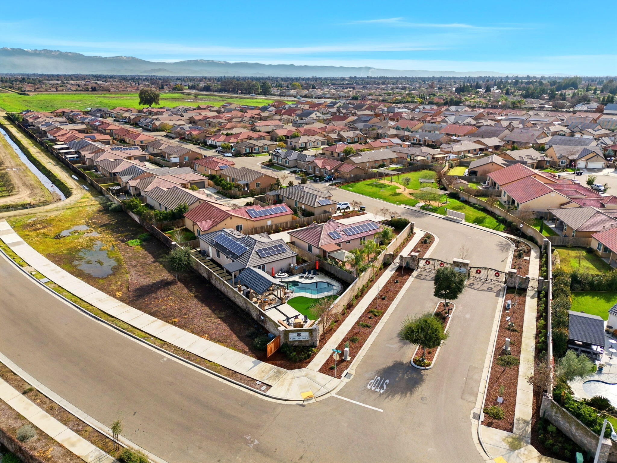 4736 W Flagstaff Ave, Visalia, CA 93291