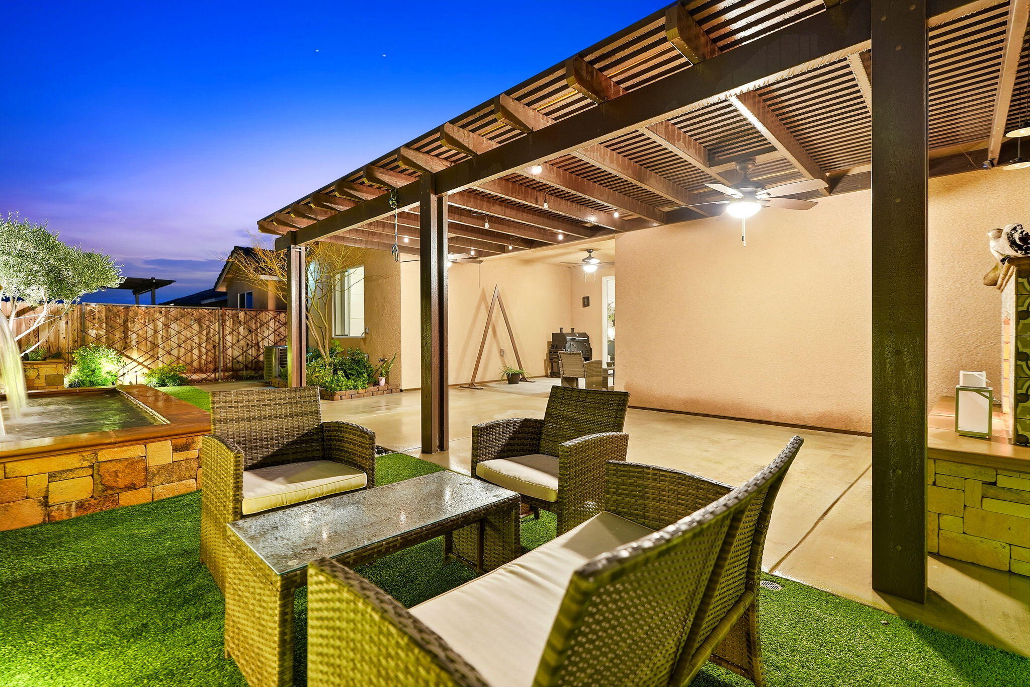 4736 W Flagstaff Ave, Visalia, CA 93291