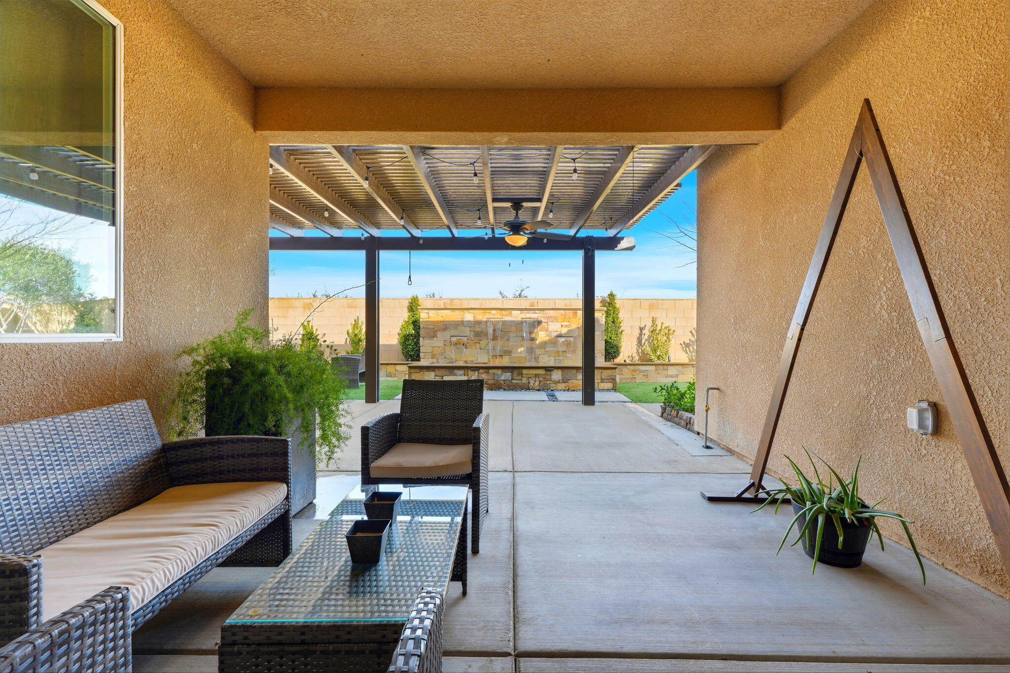 4736 W Flagstaff Ave, Visalia, CA 93291