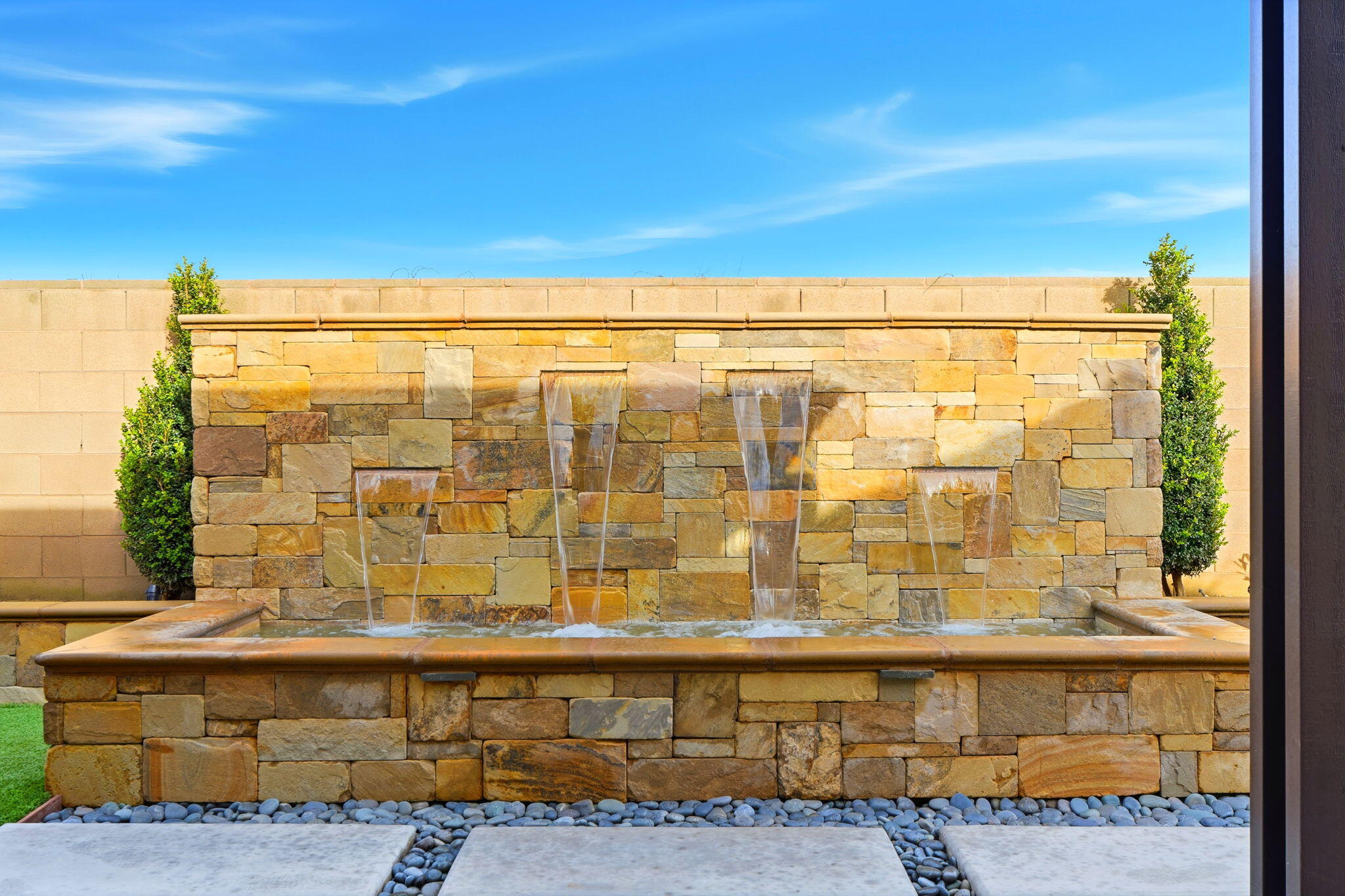 4736 W Flagstaff Ave, Visalia, CA 93291