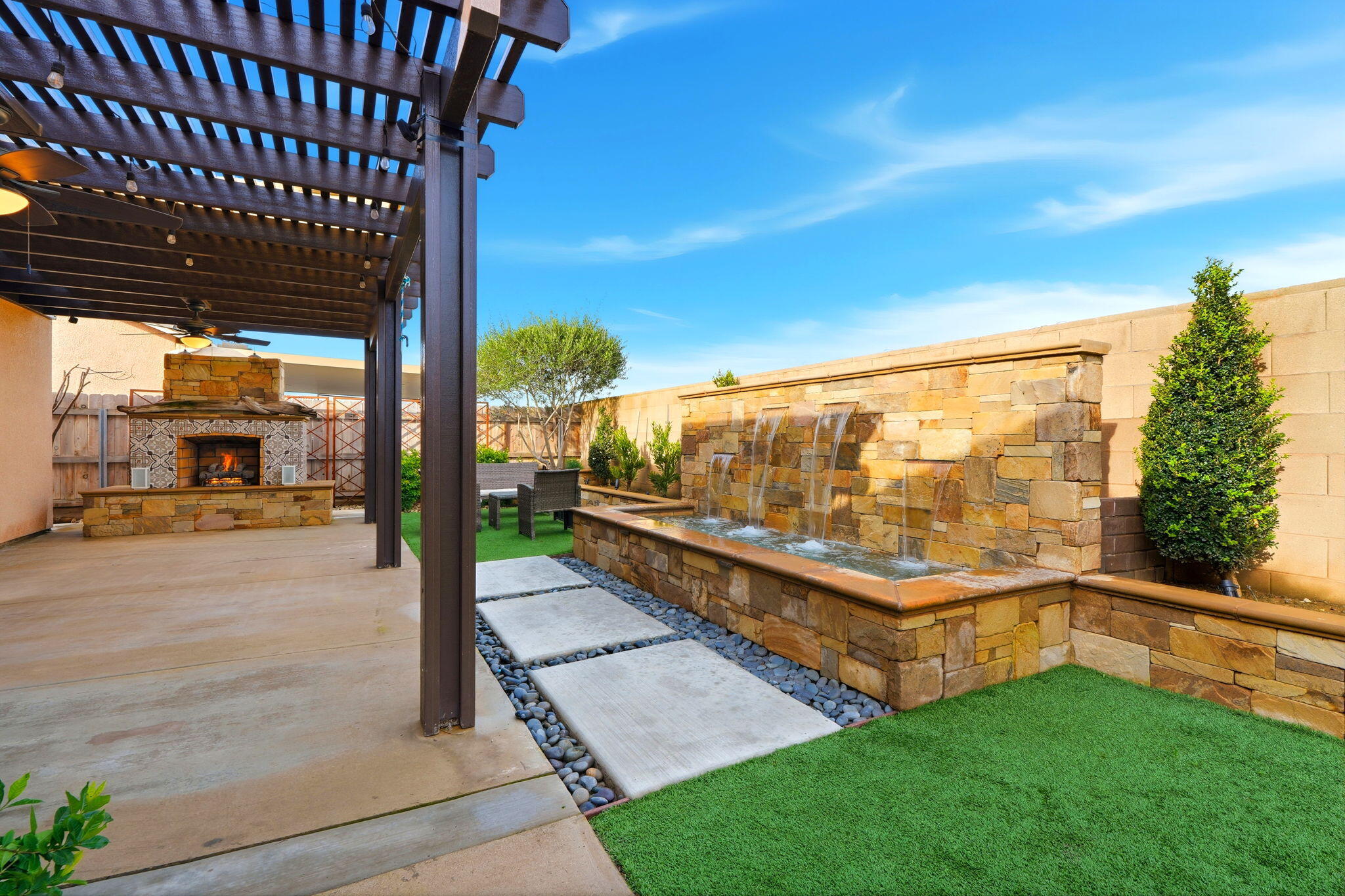 4736 W Flagstaff Ave, Visalia, CA 93291